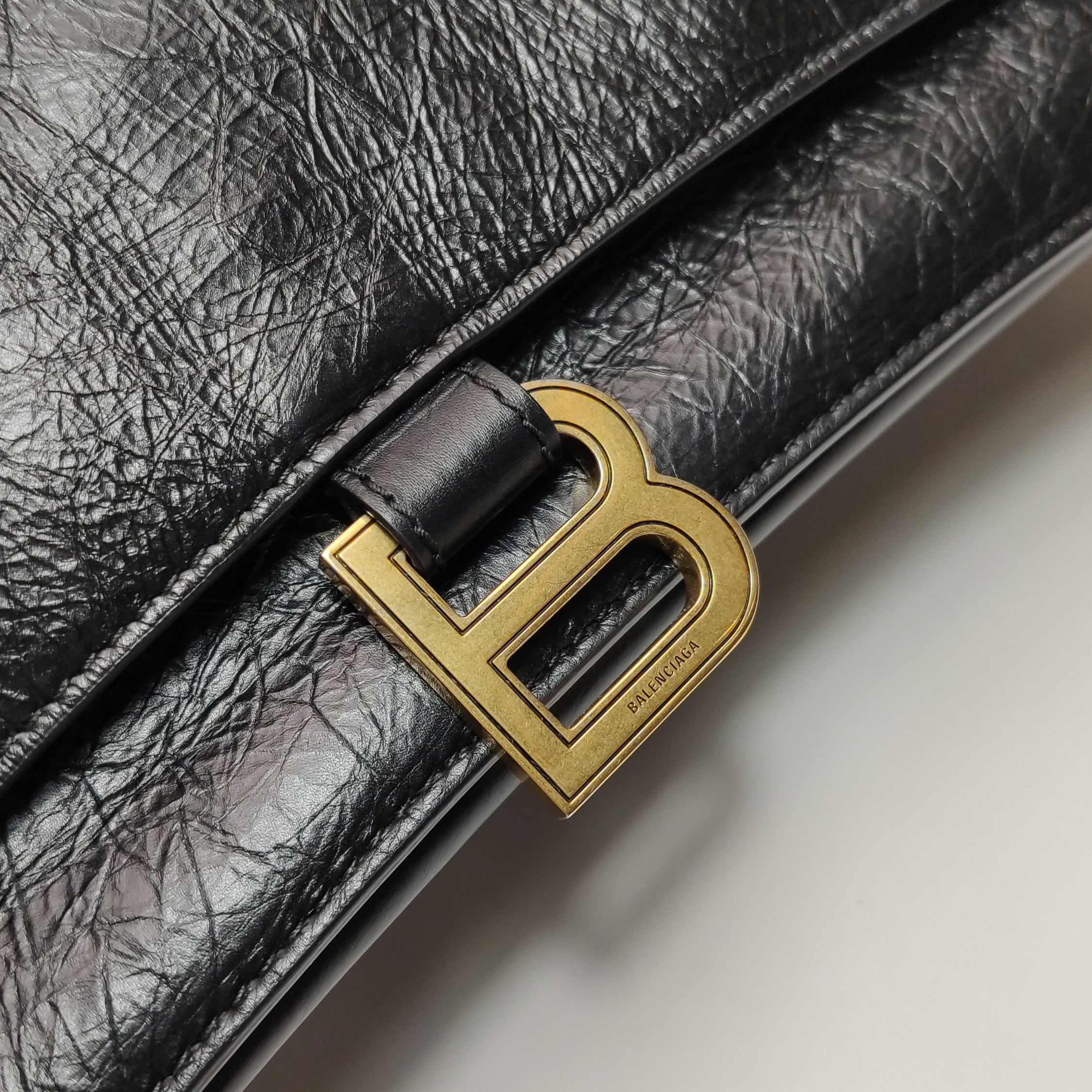 Balenciaga Balenciaga Women os Shoulder Bags Size ONE SIZE - 15 Thumbnail