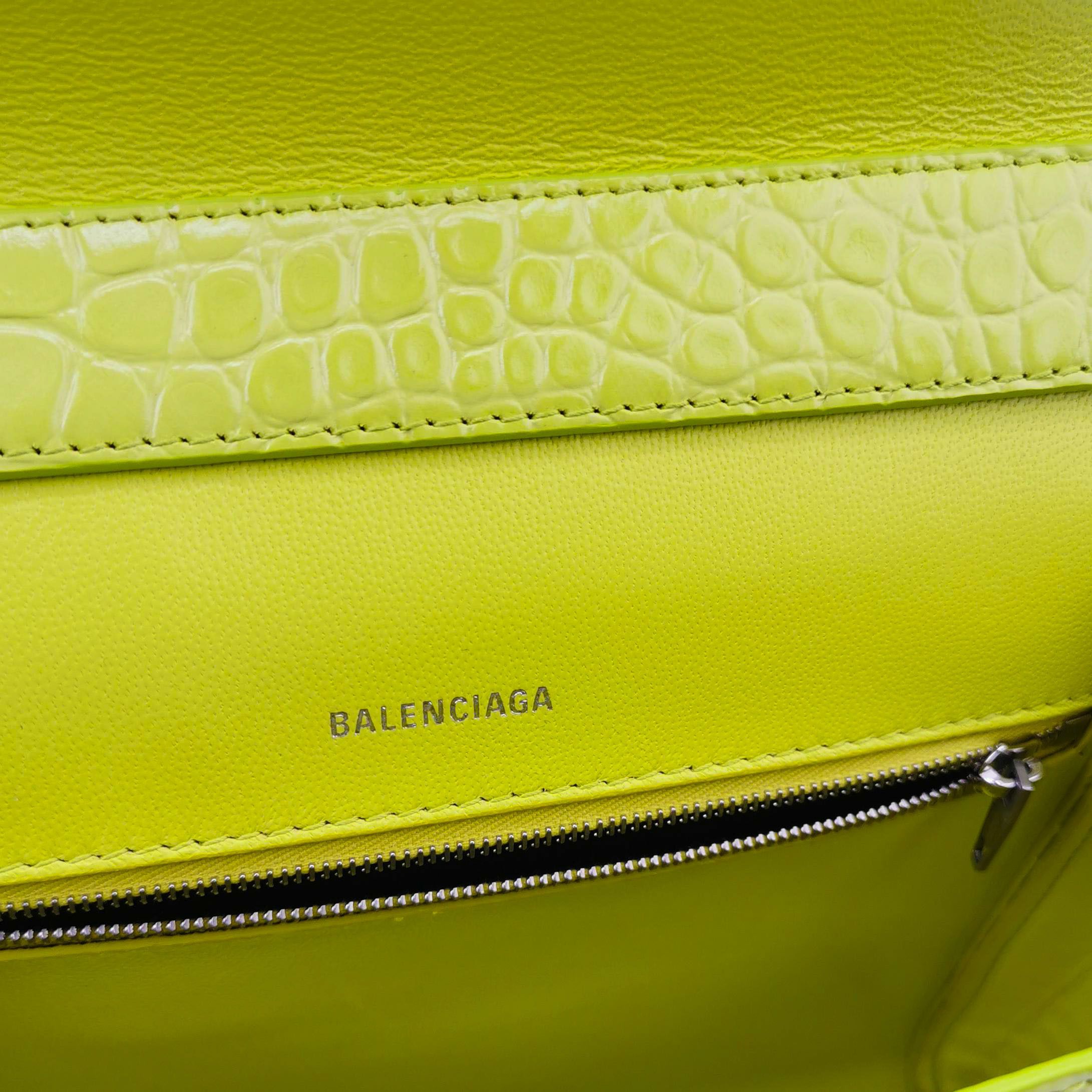 Balenciaga Balenciaga Women os Shoulder Bags Size ONE SIZE - 8 Thumbnail
