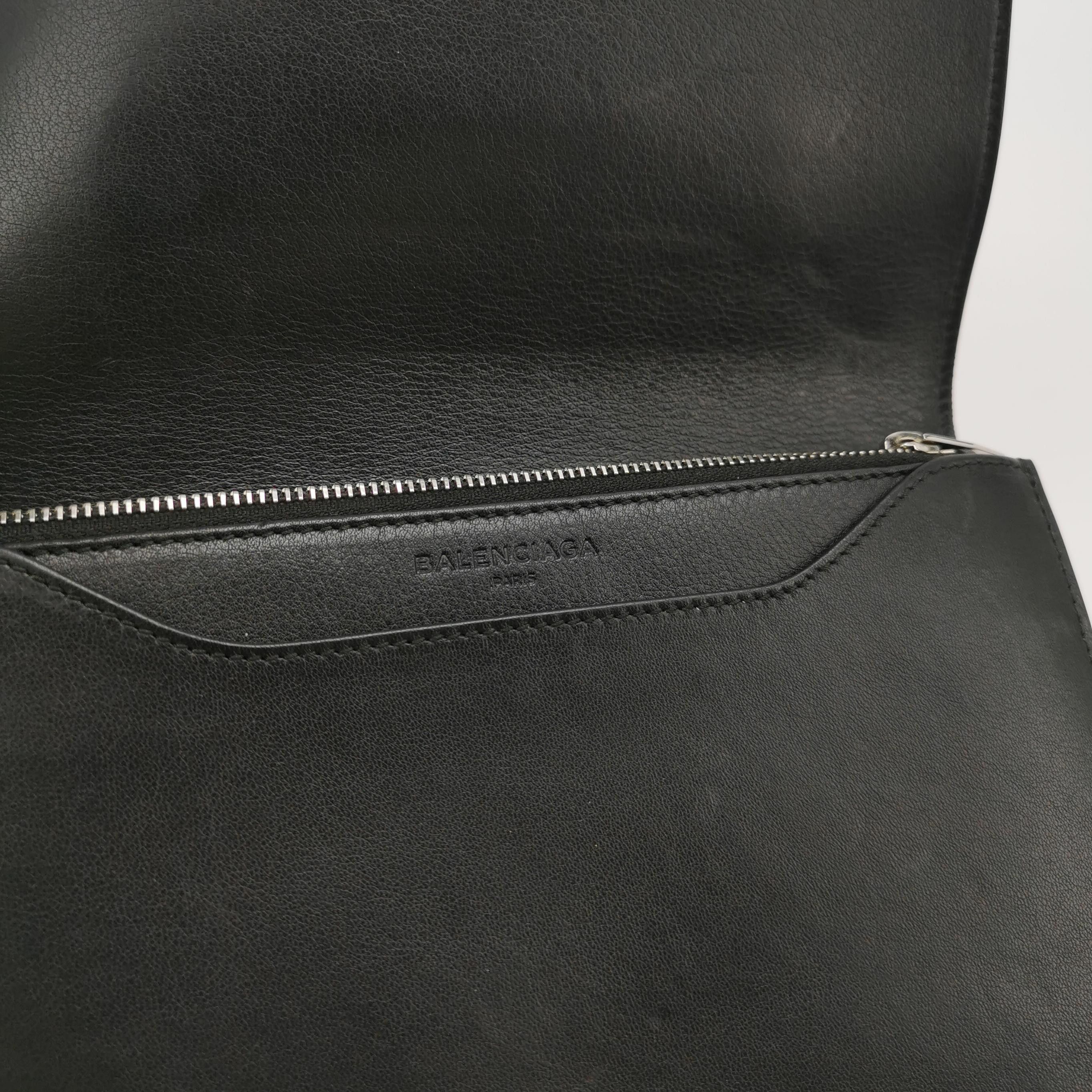 Balenciaga Balenciaga Women os Shoulder Bags Size ONE SIZE - 8 Thumbnail