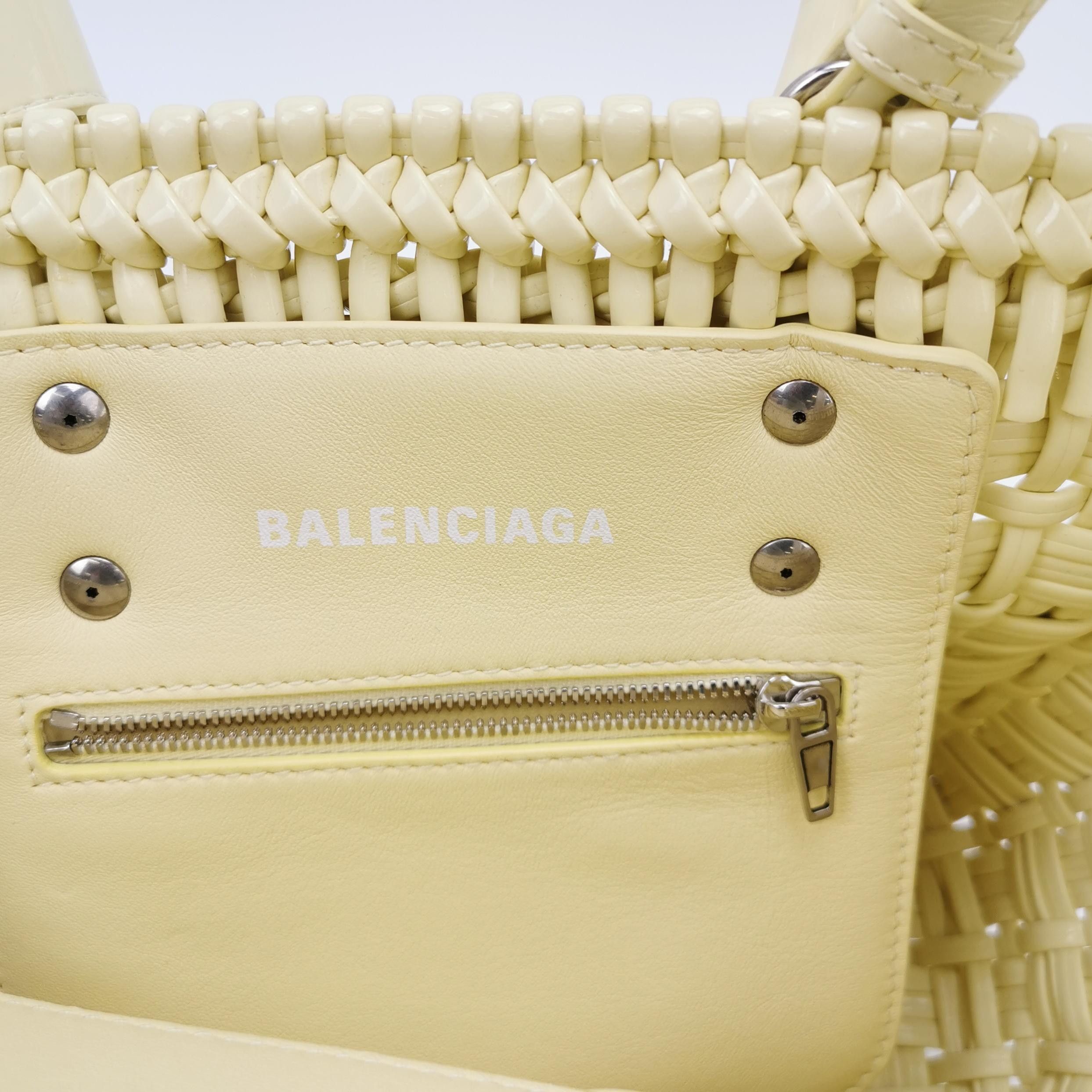 Balenciaga Balenciaga Women os Shoulder Bags Size ONE SIZE - 8 Thumbnail