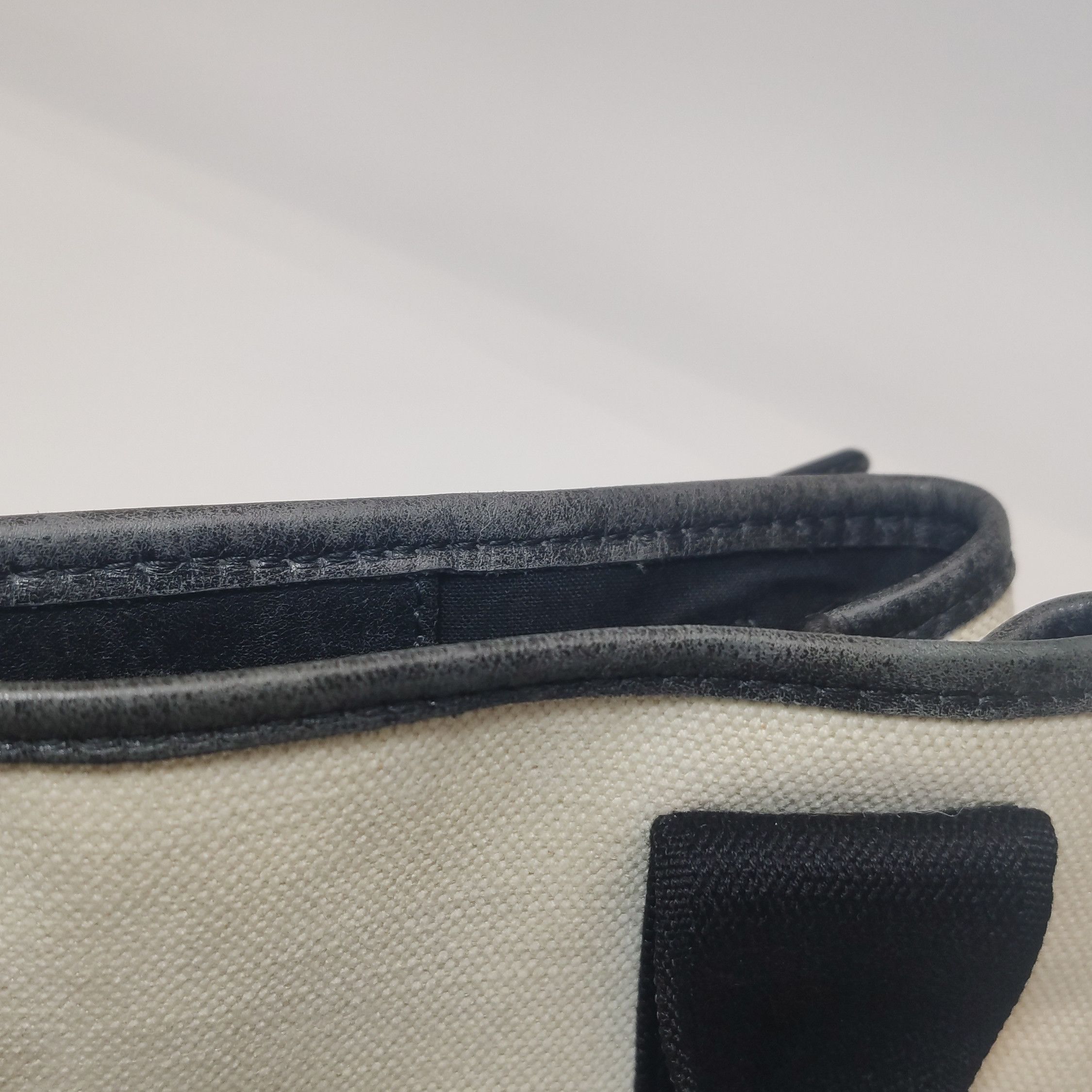Balenciaga Balenciaga Women os Shoulder Bags Size ONE SIZE - 18 Thumbnail