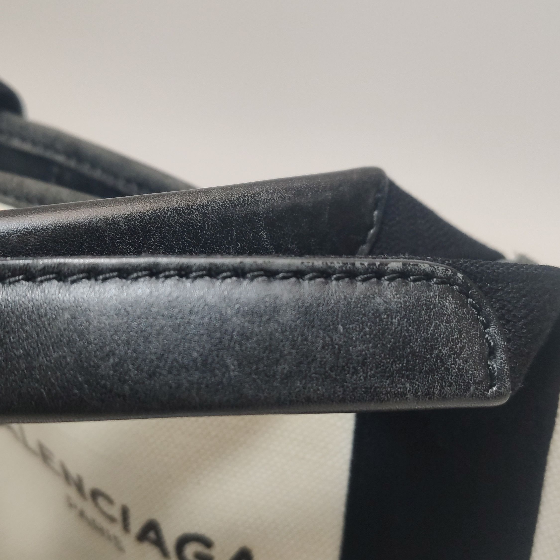 Balenciaga Balenciaga Women os Shoulder Bags Size ONE SIZE - 23 Thumbnail