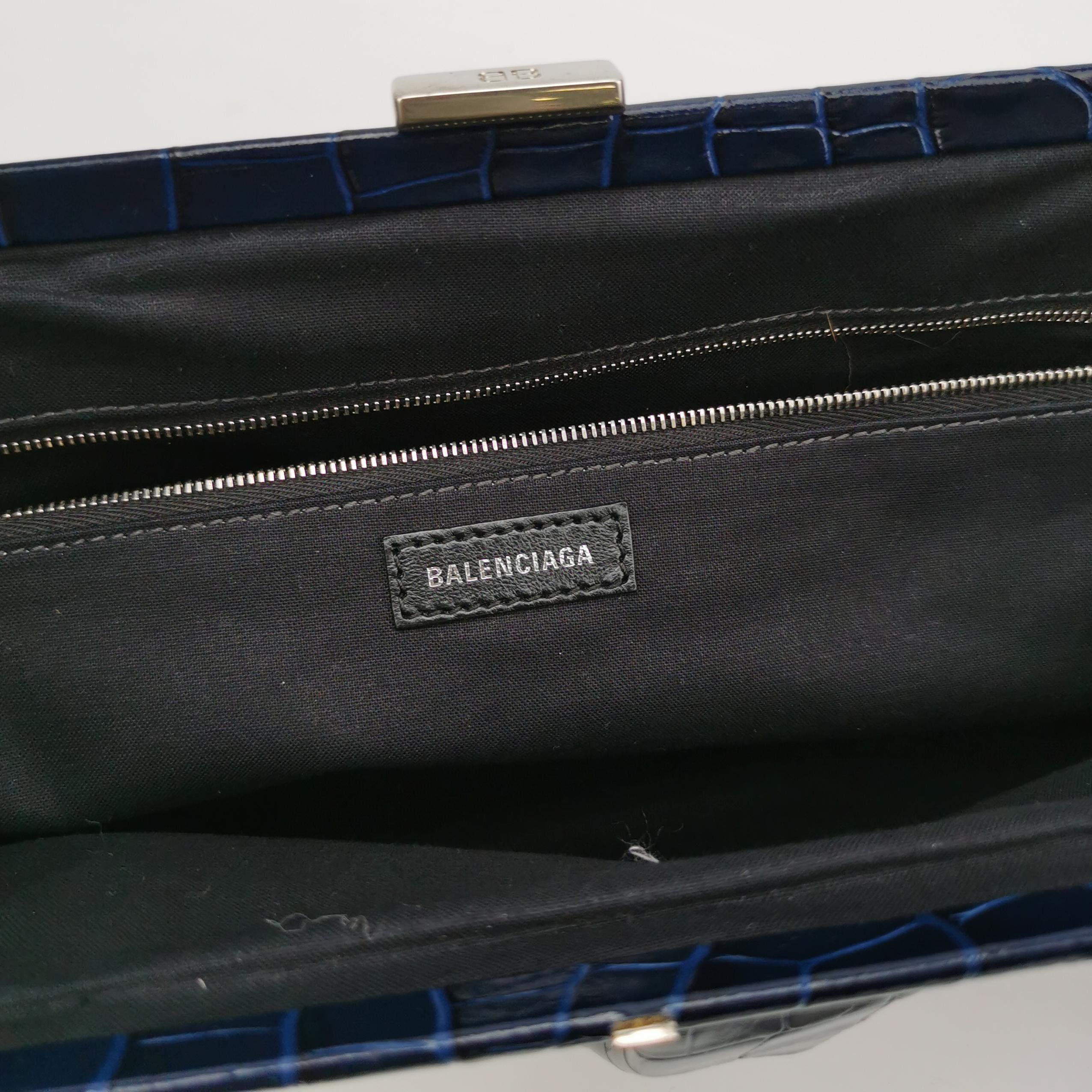 Balenciaga Balenciaga Women os Crossbody Bags Size ONE SIZE - 8 Thumbnail