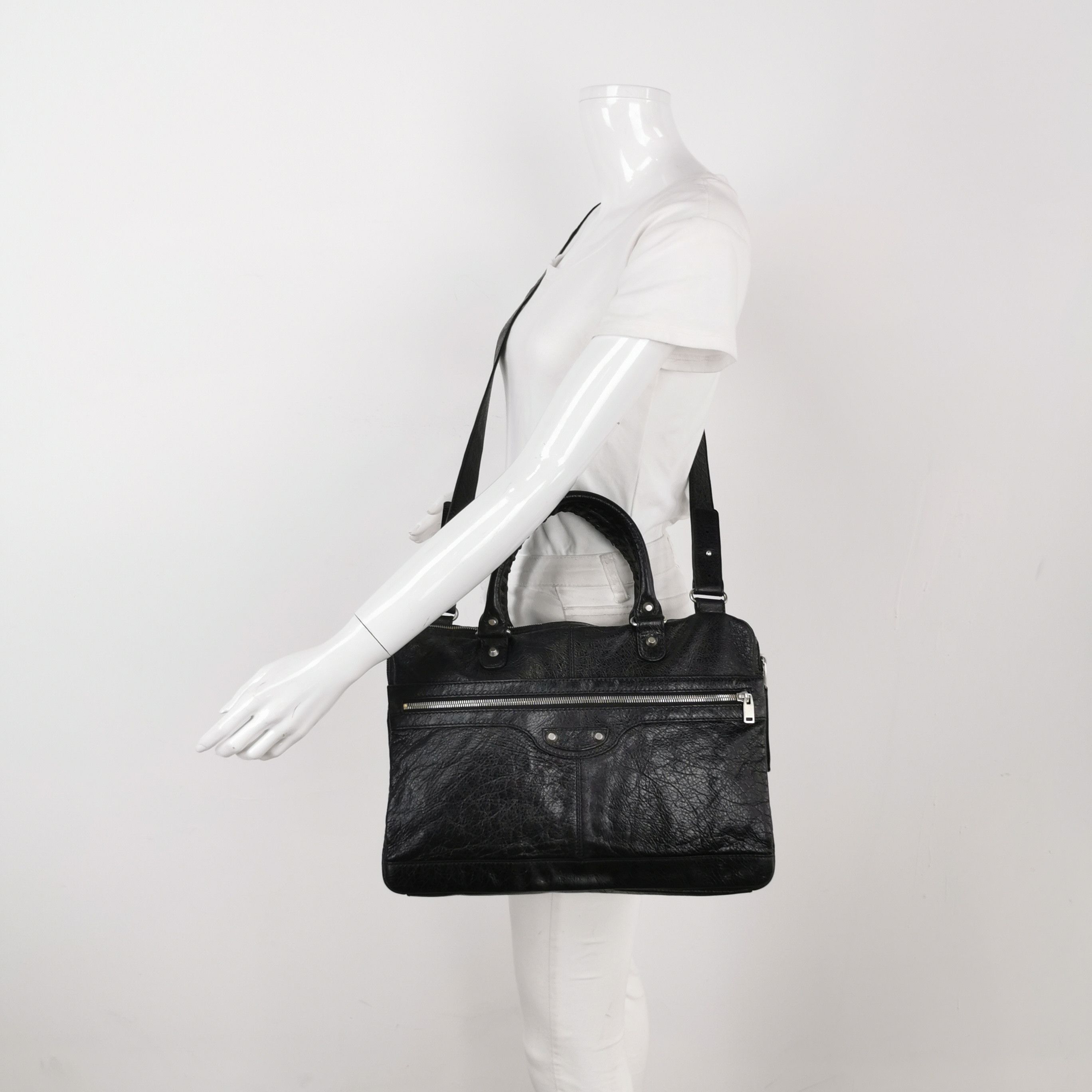 Balenciaga Balenciaga Women os Shoulder Bags Size ONE SIZE - 2 Thumbnail