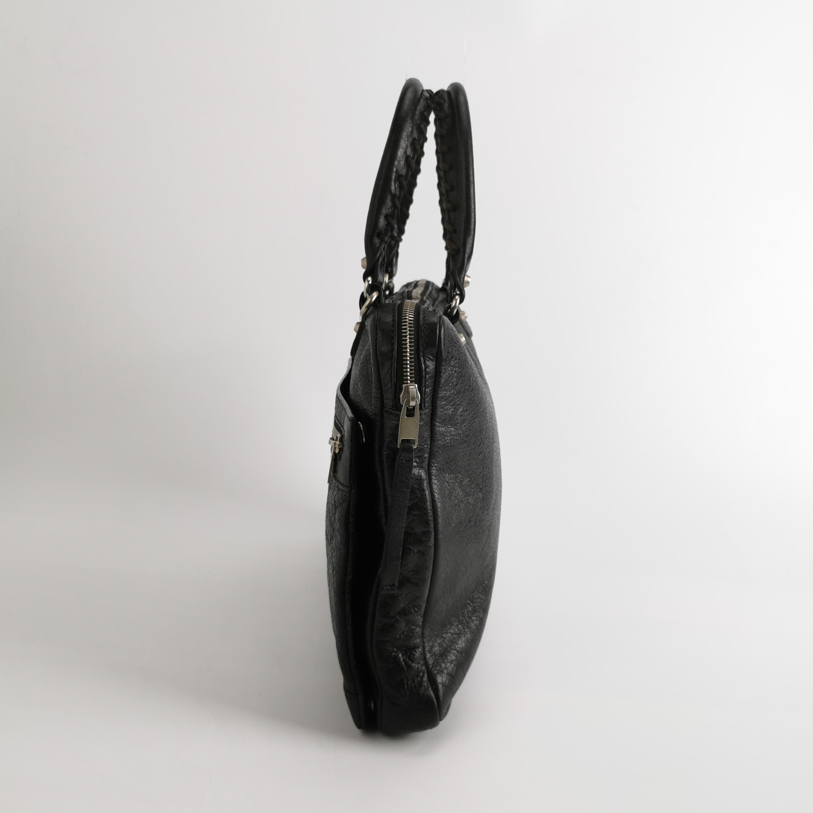 Balenciaga Balenciaga Women os Shoulder Bags Size ONE SIZE - 4 Thumbnail