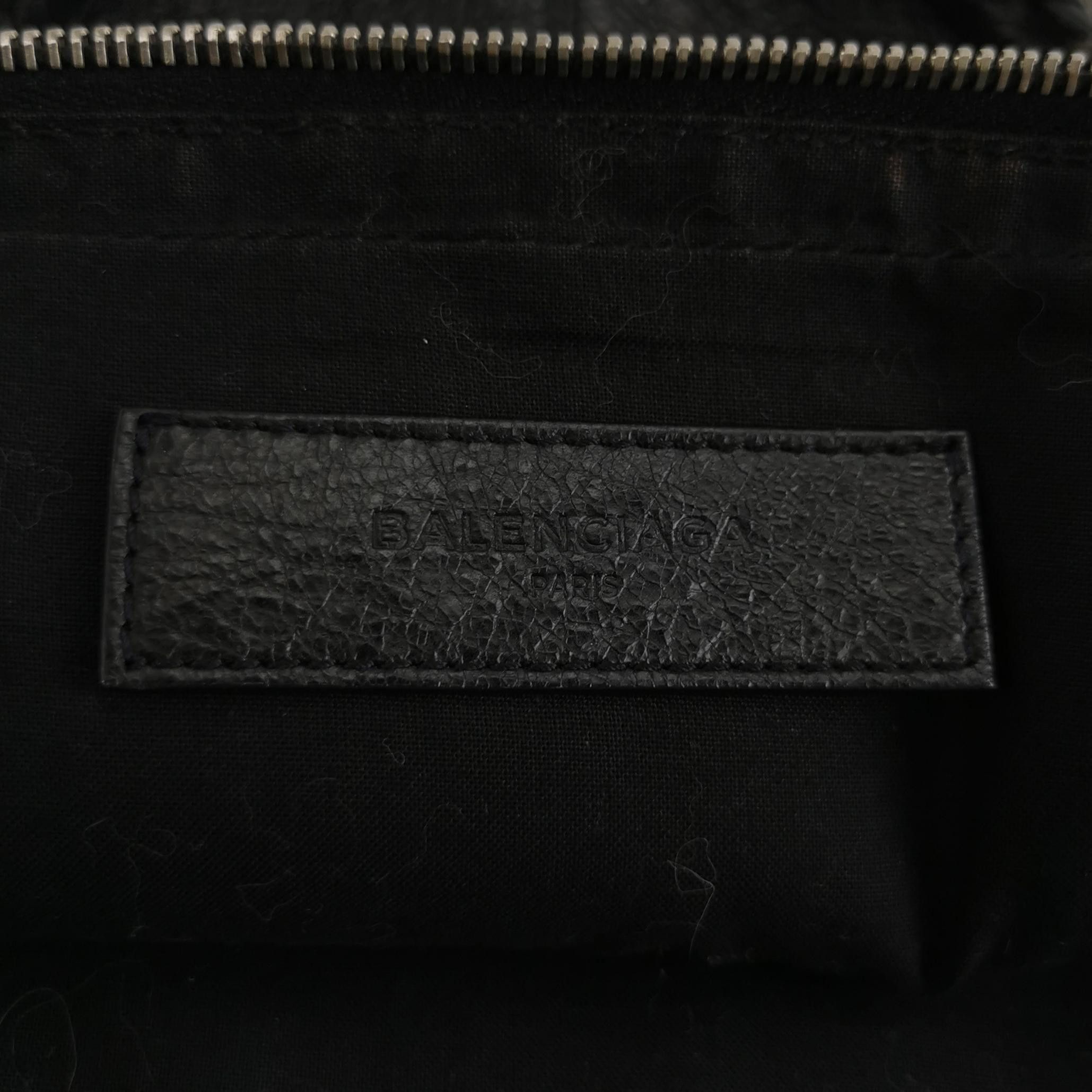 Balenciaga Balenciaga Women os Shoulder Bags Size ONE SIZE - 9 Thumbnail