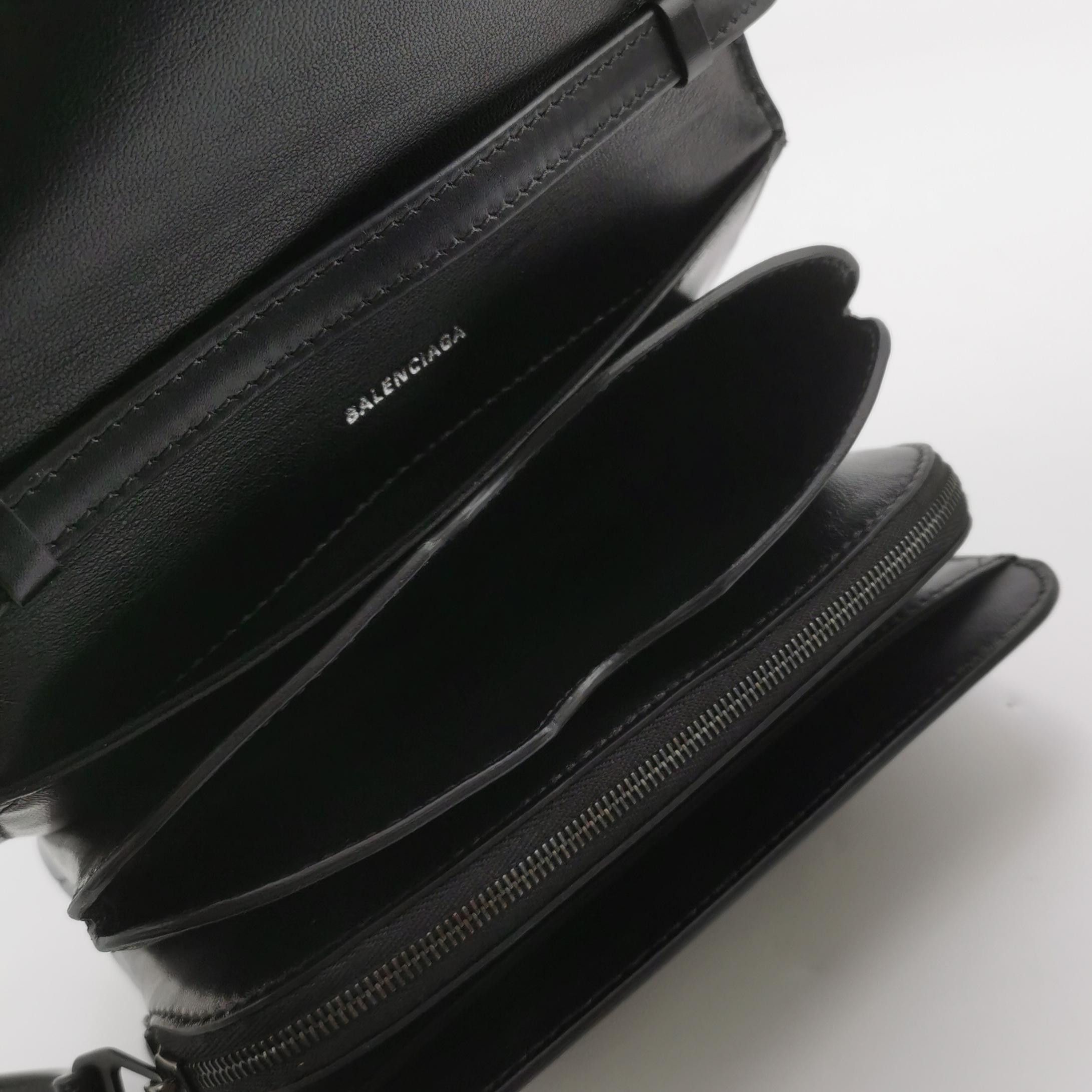 Balenciaga Balenciaga Women os Crossbody Bags Size ONE SIZE - 7 Thumbnail