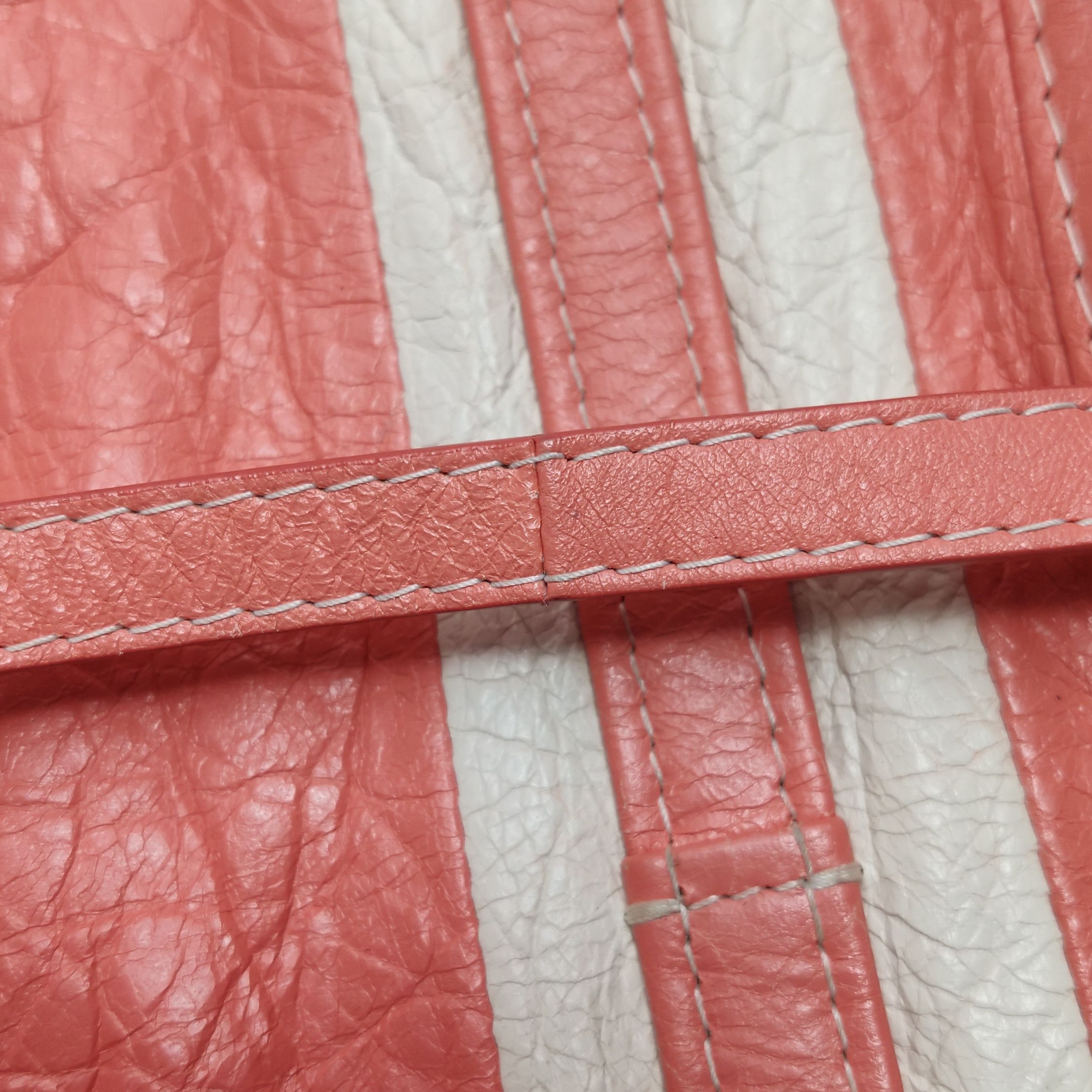 Balenciaga Balenciaga Women os Shoulder Bags Size ONE SIZE - 11 Thumbnail