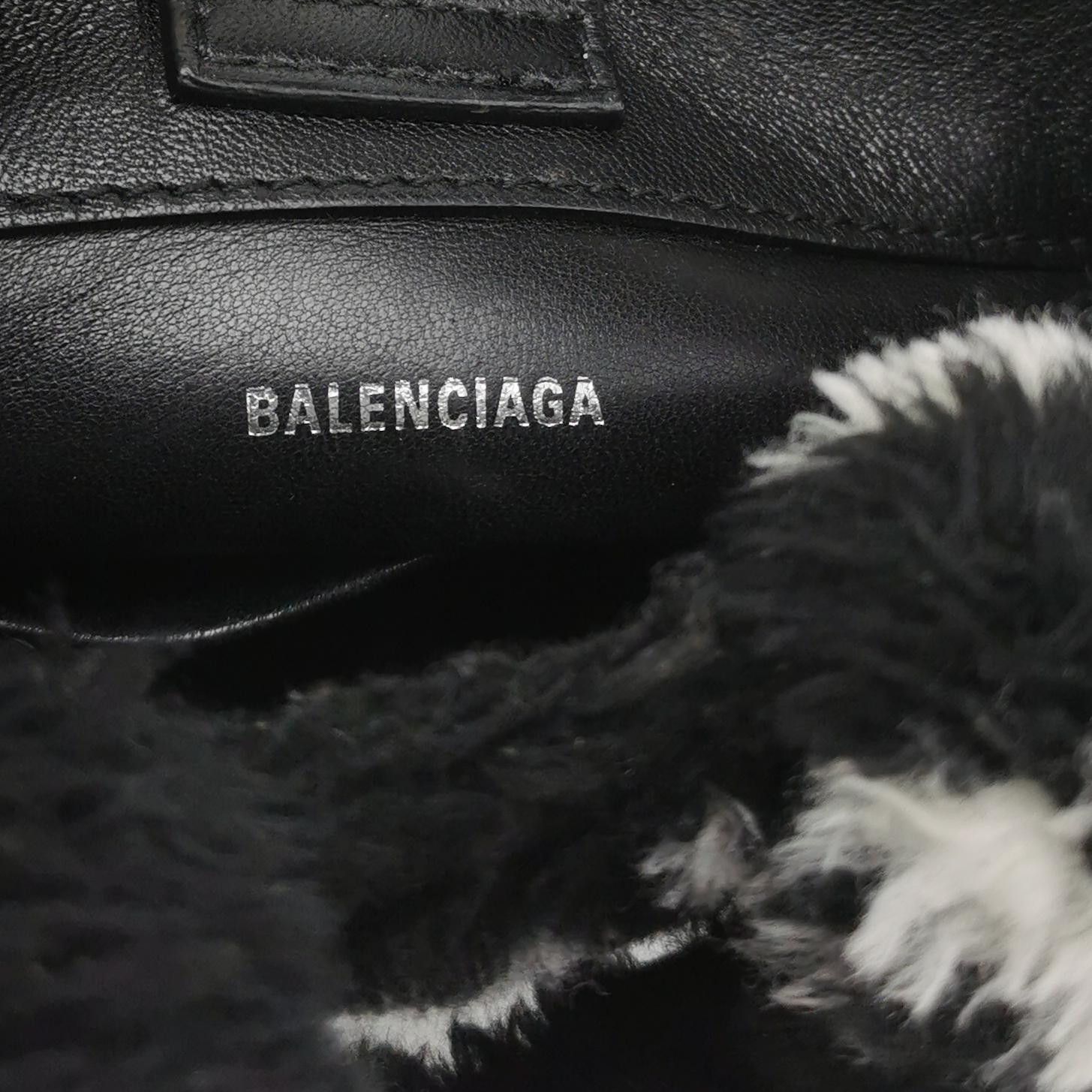 Balenciaga Balenciaga Women os Shoulder Bags Size ONE SIZE - 8 Thumbnail
