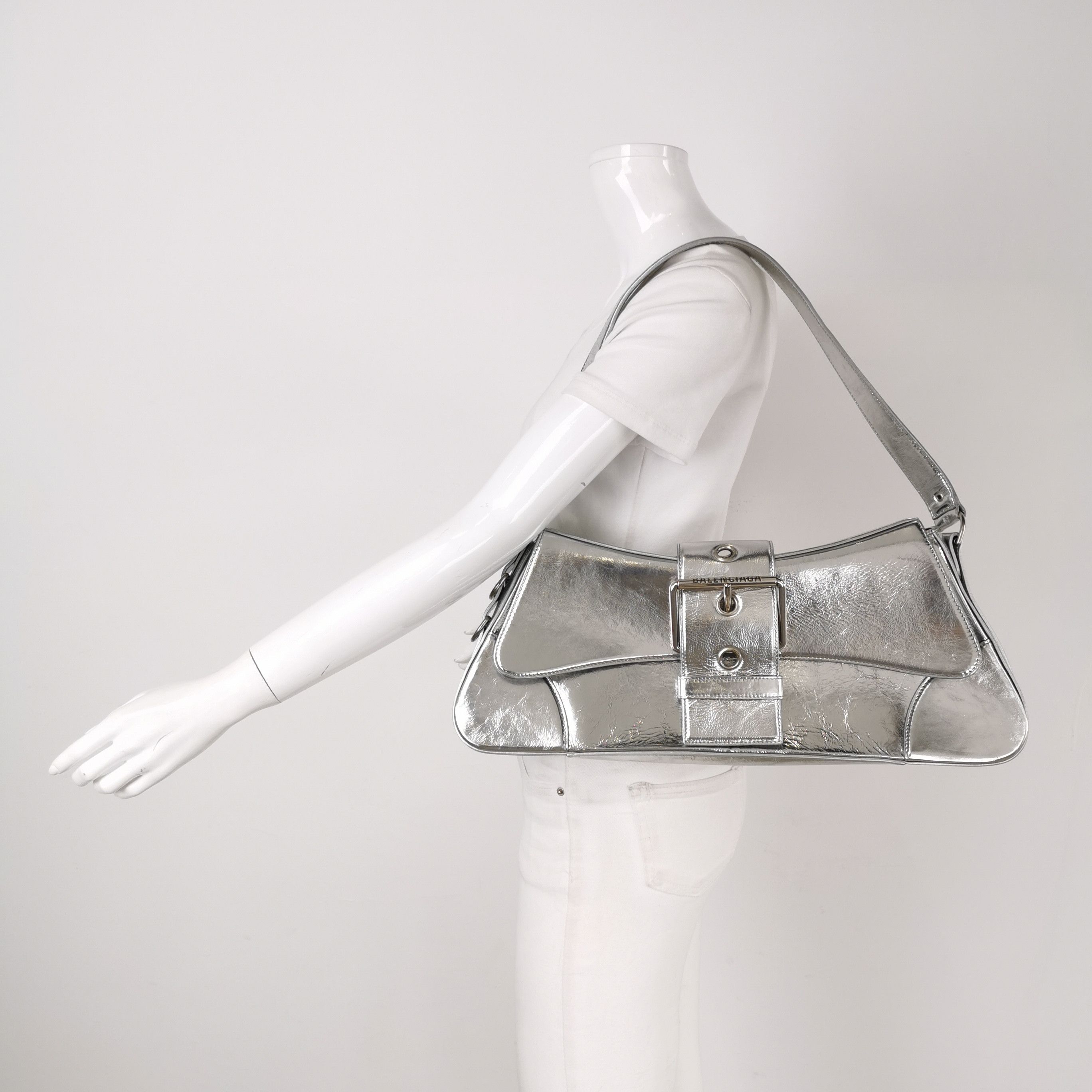 Balenciaga Balenciaga Women os Shoulder Bags Size ONE SIZE - 2 Thumbnail