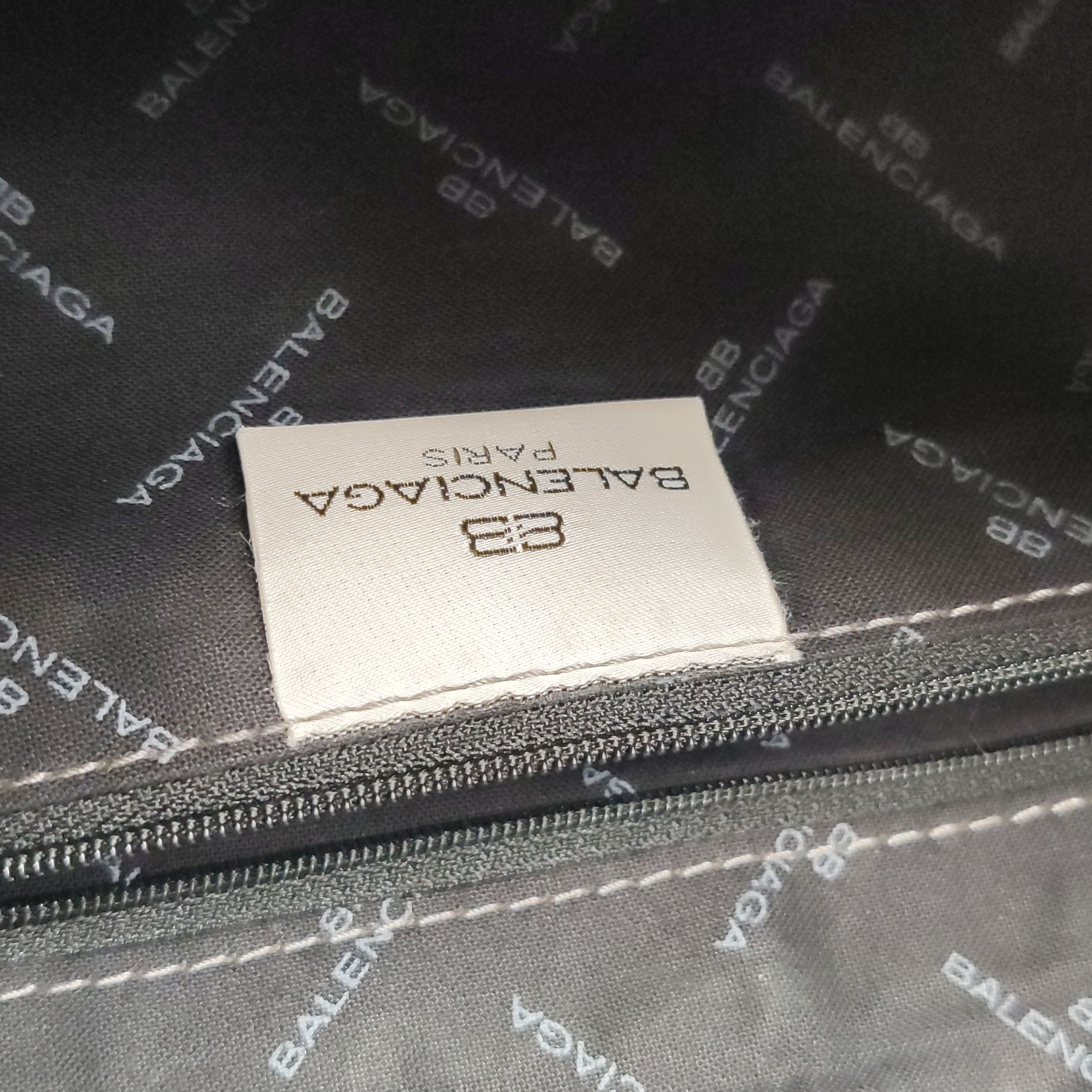 Balenciaga Balenciaga Women os Shoulder Bags Size ONE SIZE - 10 Thumbnail