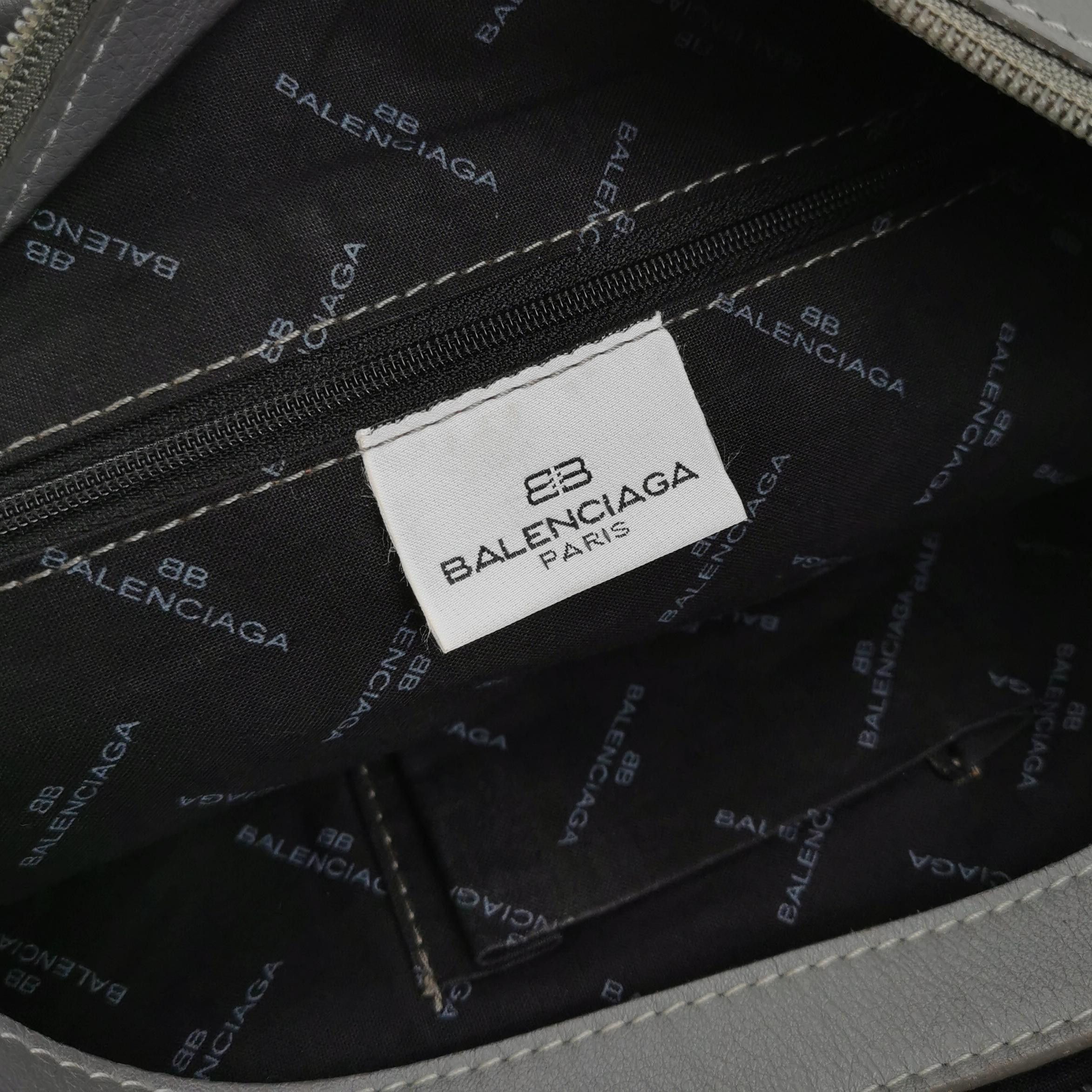 Balenciaga Balenciaga Women os Shoulder Bags Size ONE SIZE - 8 Thumbnail