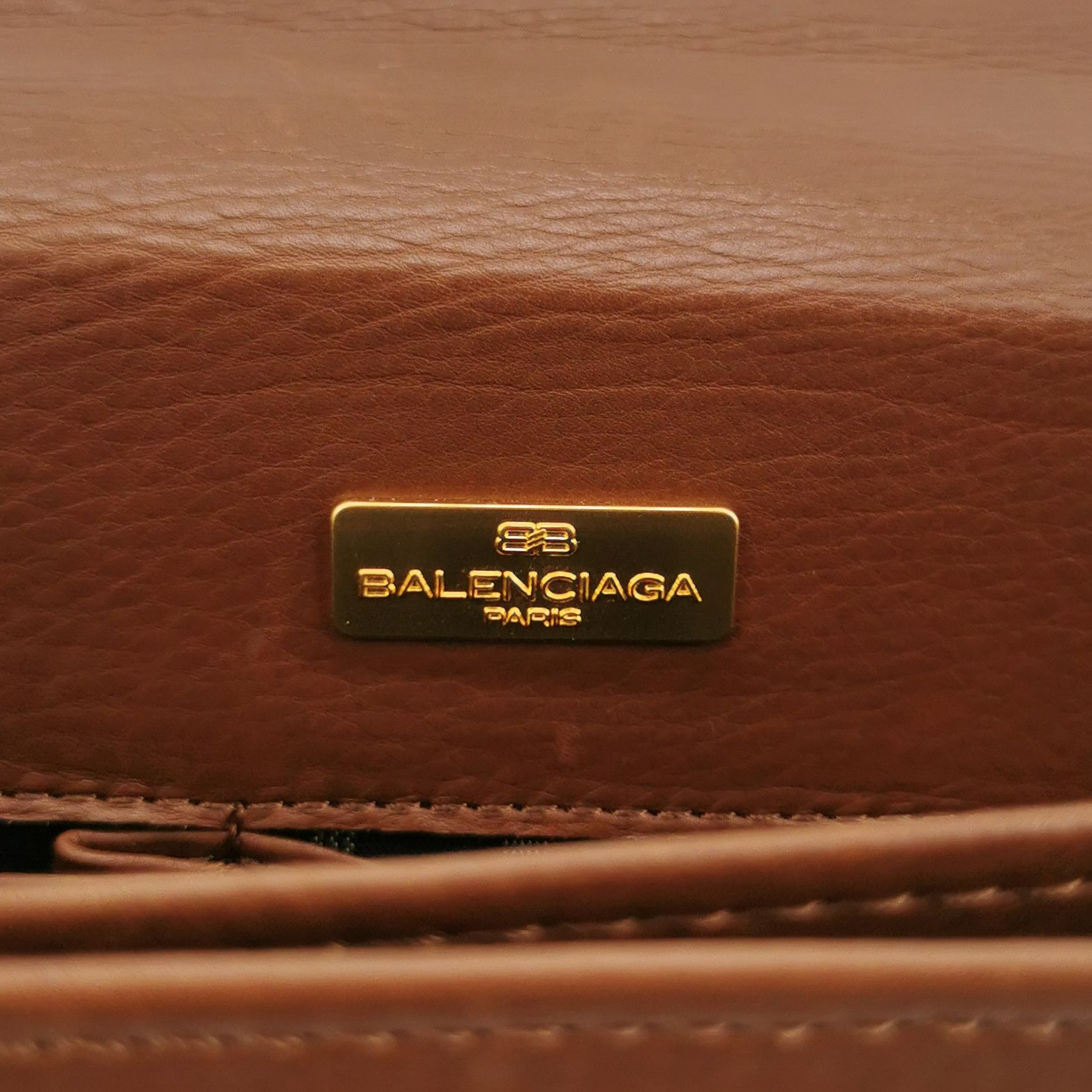 Balenciaga Balenciaga Women os Shoulder Bags Size ONE SIZE - 8 Thumbnail