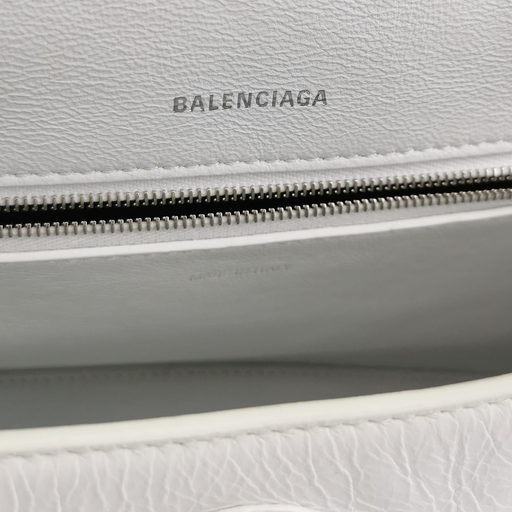 Balenciaga Balenciaga Women os Shoulder Bags Size ONE SIZE - 8 Thumbnail