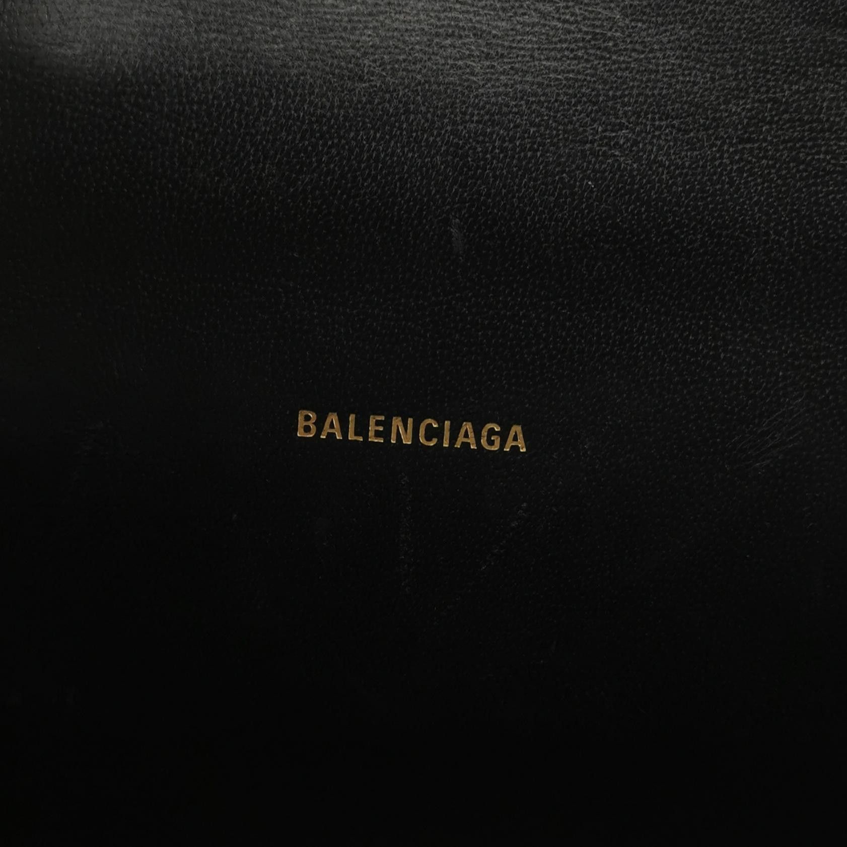 Balenciaga Balenciaga Women os Shoulder Bags Size ONE SIZE - 8 Thumbnail