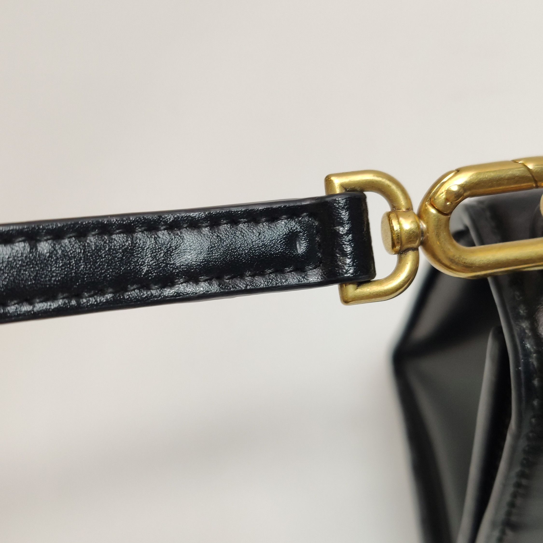 Balenciaga Balenciaga Women os Shoulder Bags Size ONE SIZE - 19 Thumbnail
