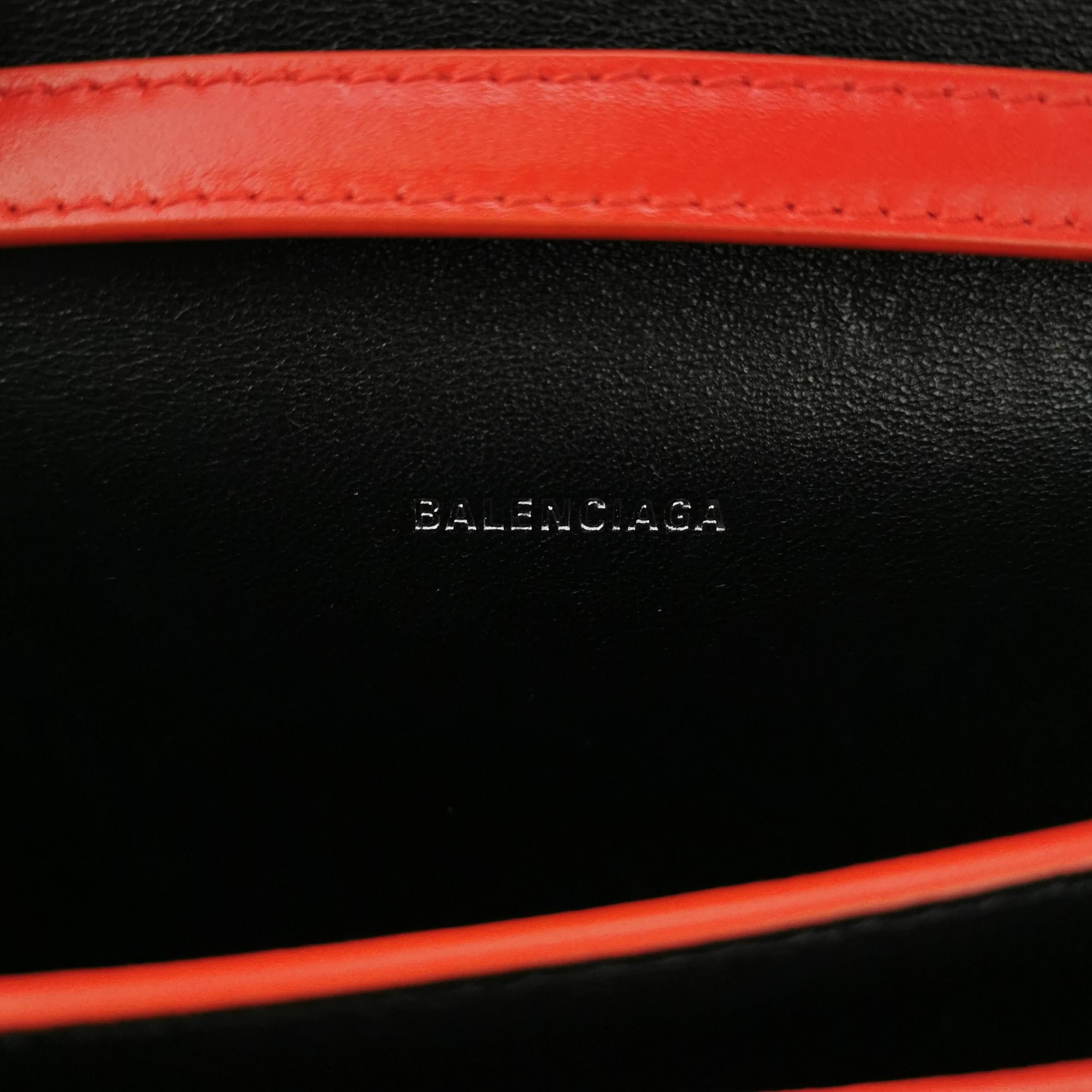 Balenciaga Balenciaga Women os Shoulder Bags Size ONE SIZE - 8 Thumbnail