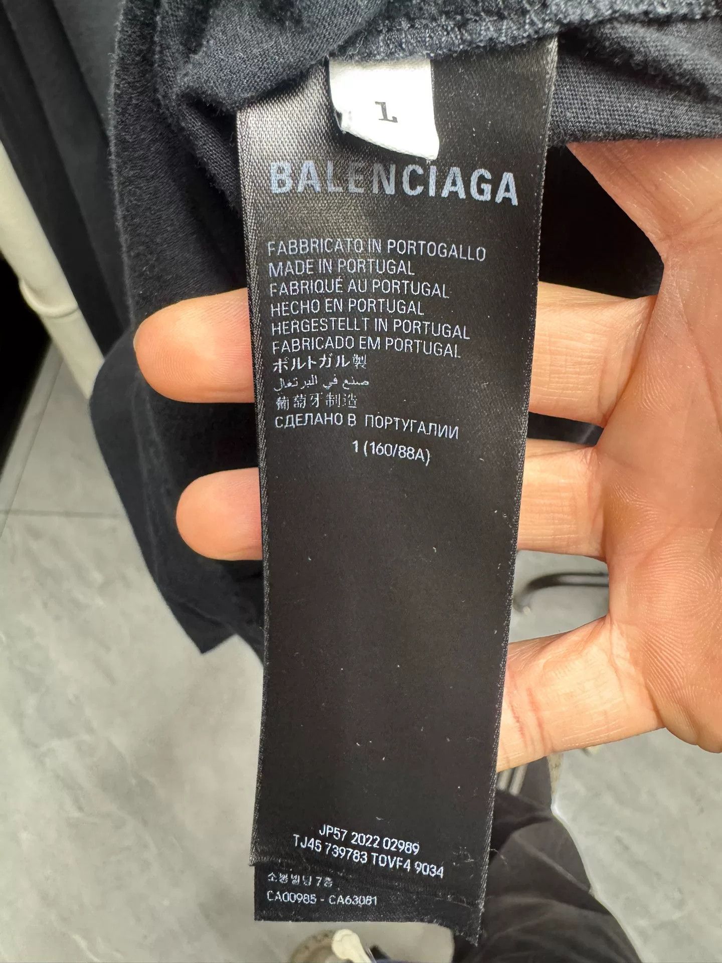 Balenciaga Balenciaga Distressed Embroidered Logo Long Sleeve Size S Size US S / EU 44-46 / 1 - 5 Thumbnail