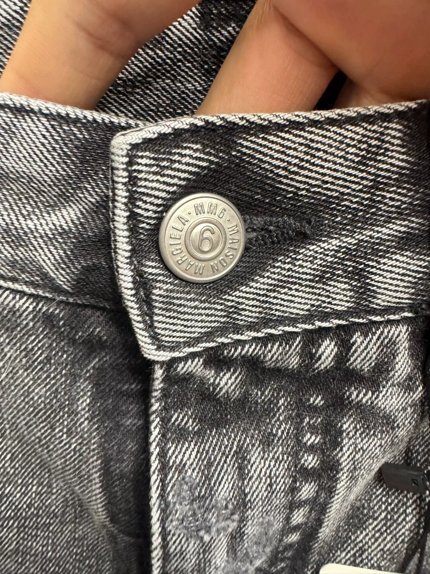 MM6 Mm6 Maison Margiela Distressed Grey Jeans Size 27 Size 27" / US 4 / IT 40 - 4 Thumbnail