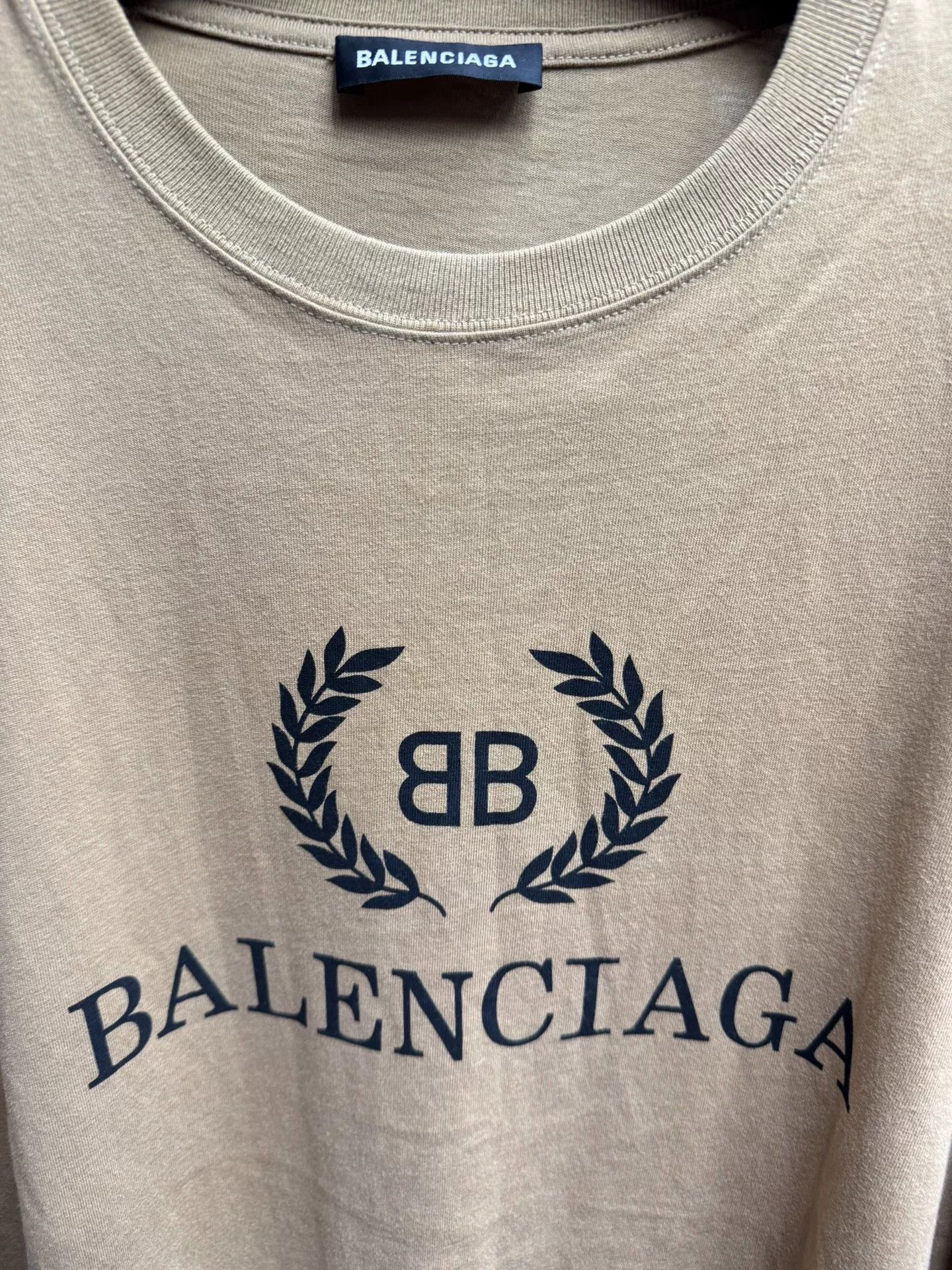 Balenciaga Balenciaga Laurel Wreath Logo T-Shirt Size M Size US M / EU 48-50 / 2 - 3 Thumbnail