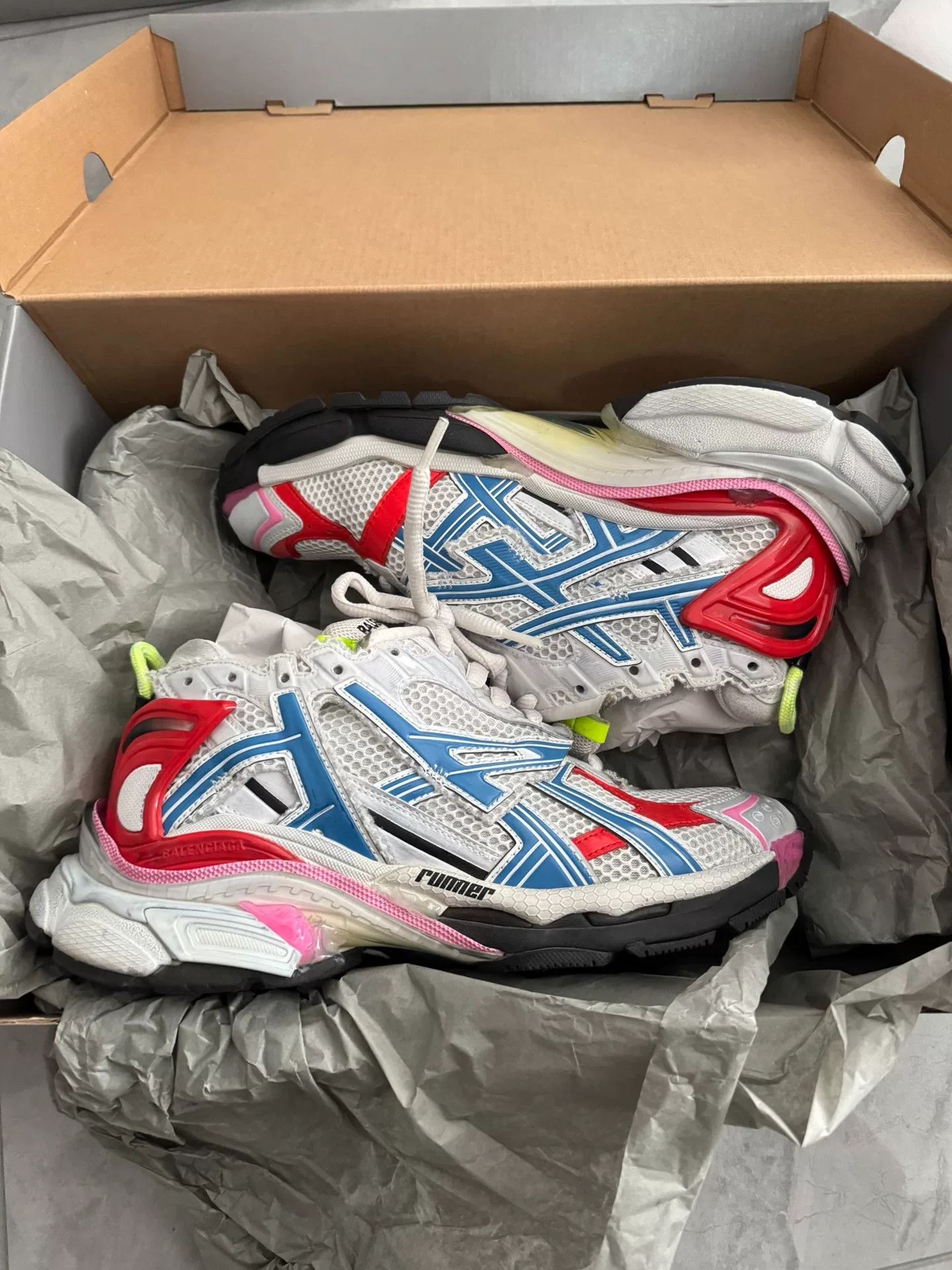 Balenciaga Balenciaga Runner Multi-Color Sneakers US 8 Size US 8 / EU 41 - 2 Thumbnail