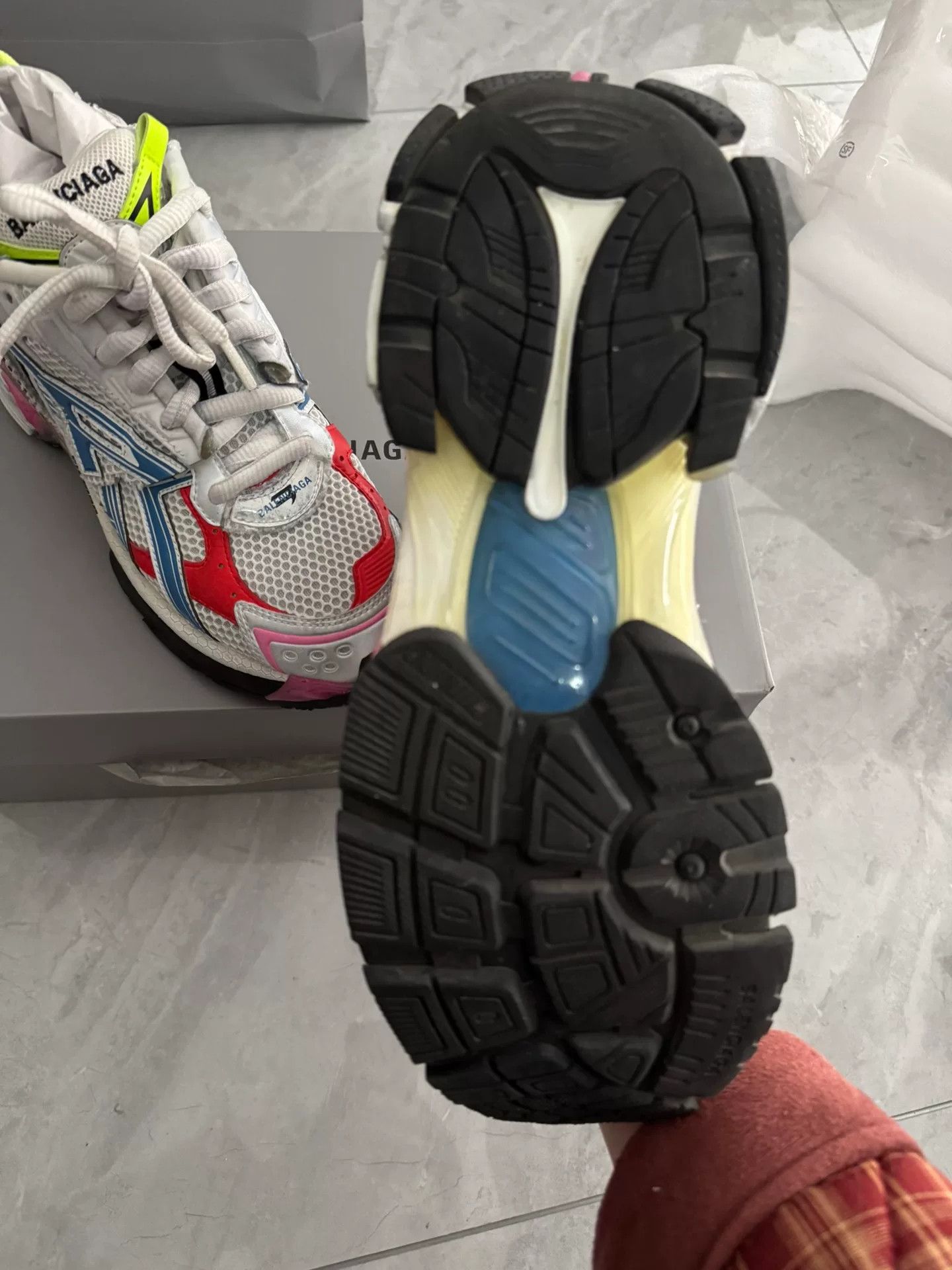 Balenciaga Balenciaga Runner Multi-Color Sneakers US 8 Size US 8 / EU 41 - 5 Thumbnail