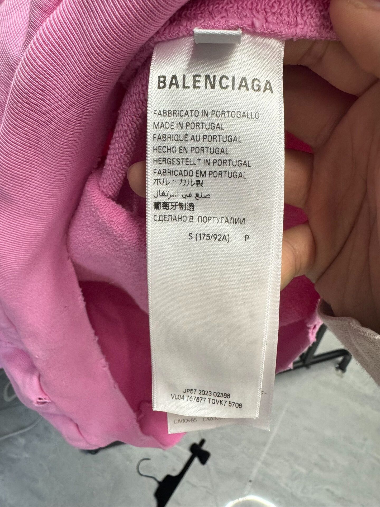 Balenciaga Balenciaga Nologo Distressed Hoodie Size S Size US S / EU 44-46 / 1 - 6 Thumbnail