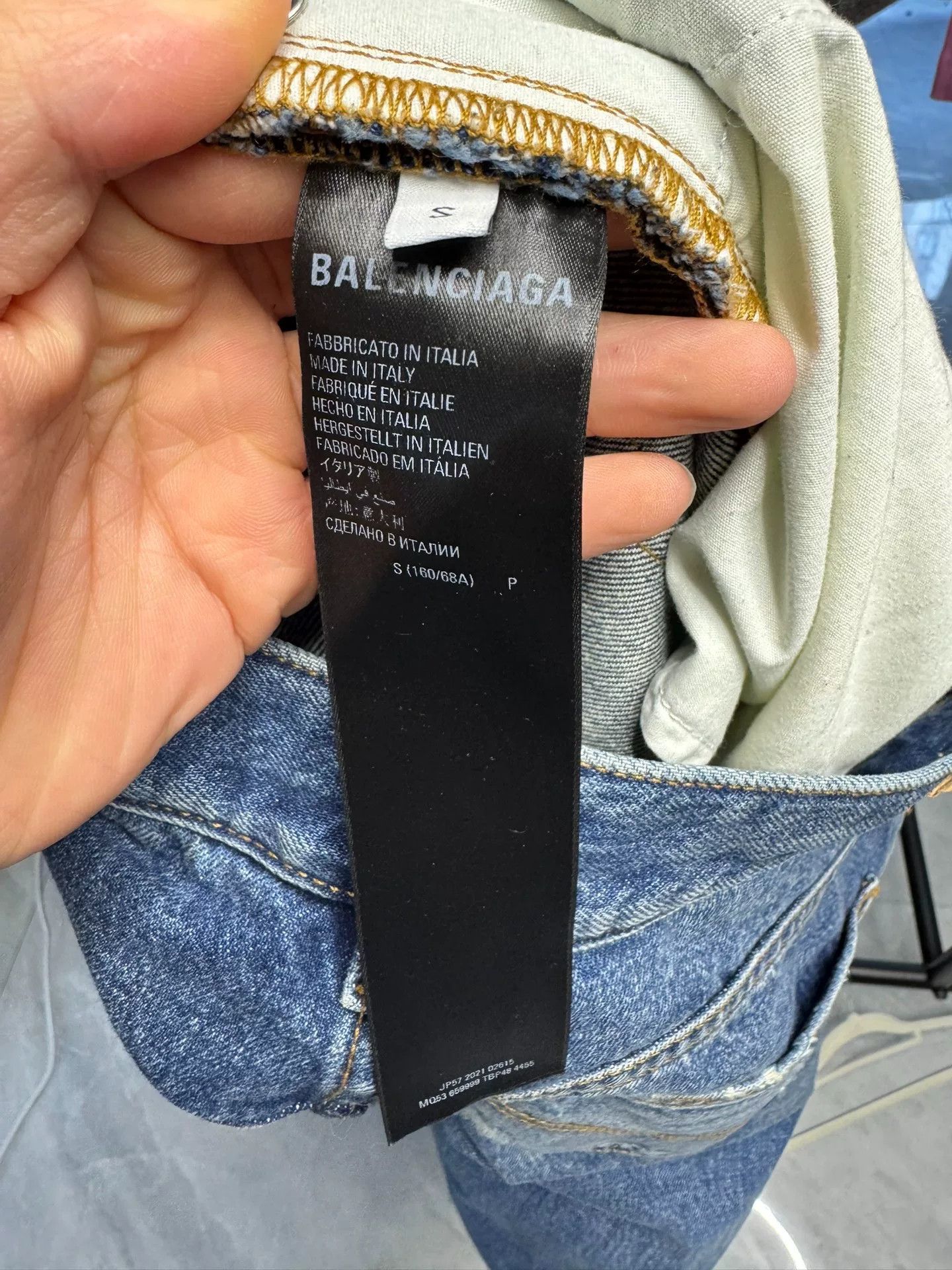 Balenciaga Balenciaga Destroyed Jeans Size S Size US 30 / EU 46 - 4 Thumbnail