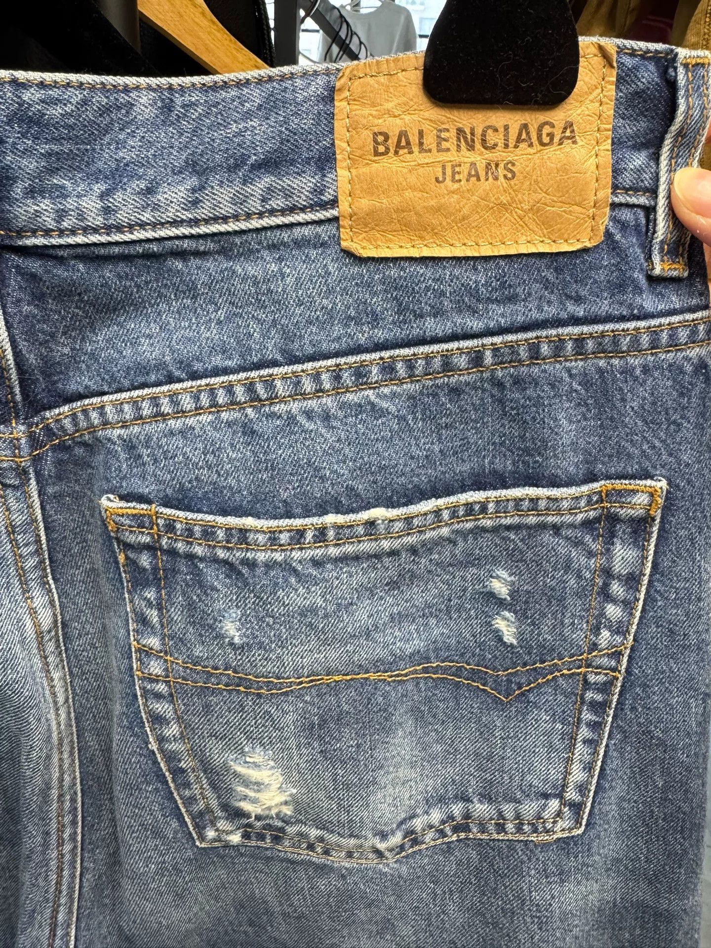 Balenciaga Balenciaga Destroyed Jeans Size S Size US 30 / EU 46 - 2 Thumbnail