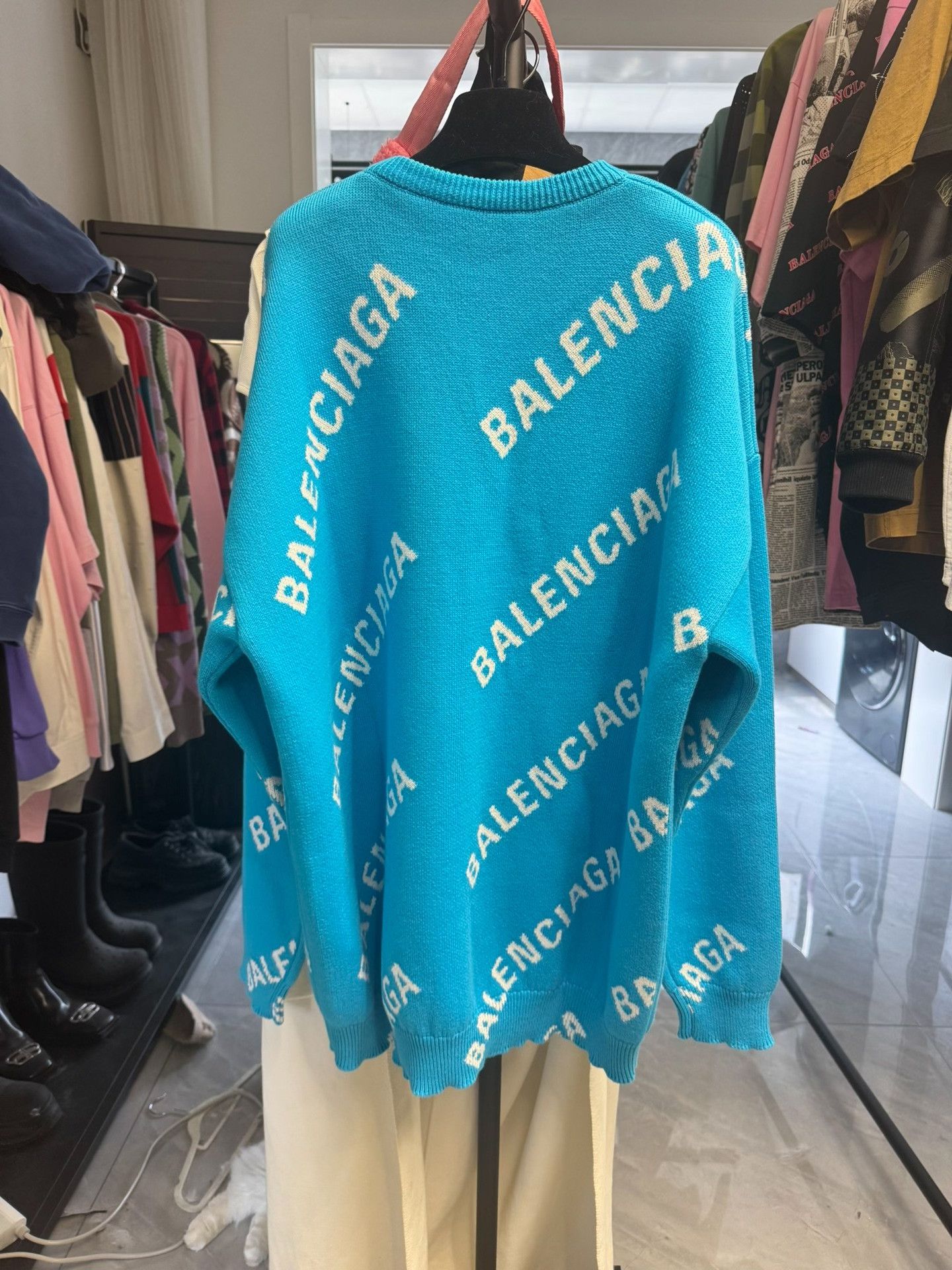 Balenciaga Balenciaga Logo Knit Sweater Blue Size M Size US M / EU 48-50 / 2 - 3 Thumbnail