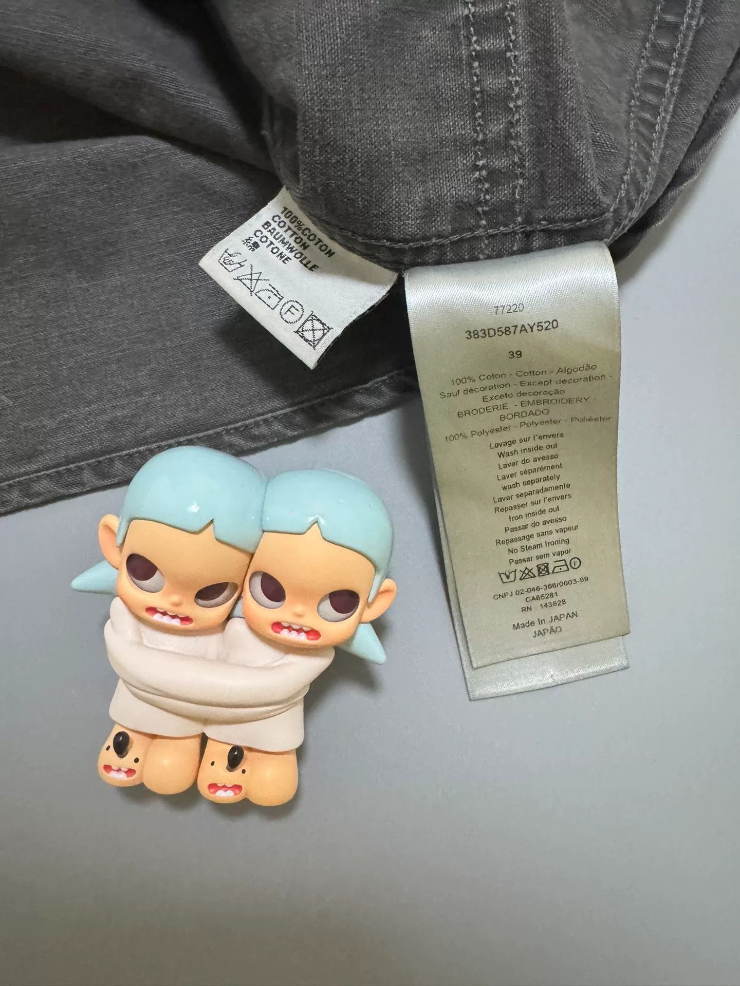 Dior Dior Couture Patch Shirt Size 39 Size US M / EU 48-50 / 2 - 5 Thumbnail