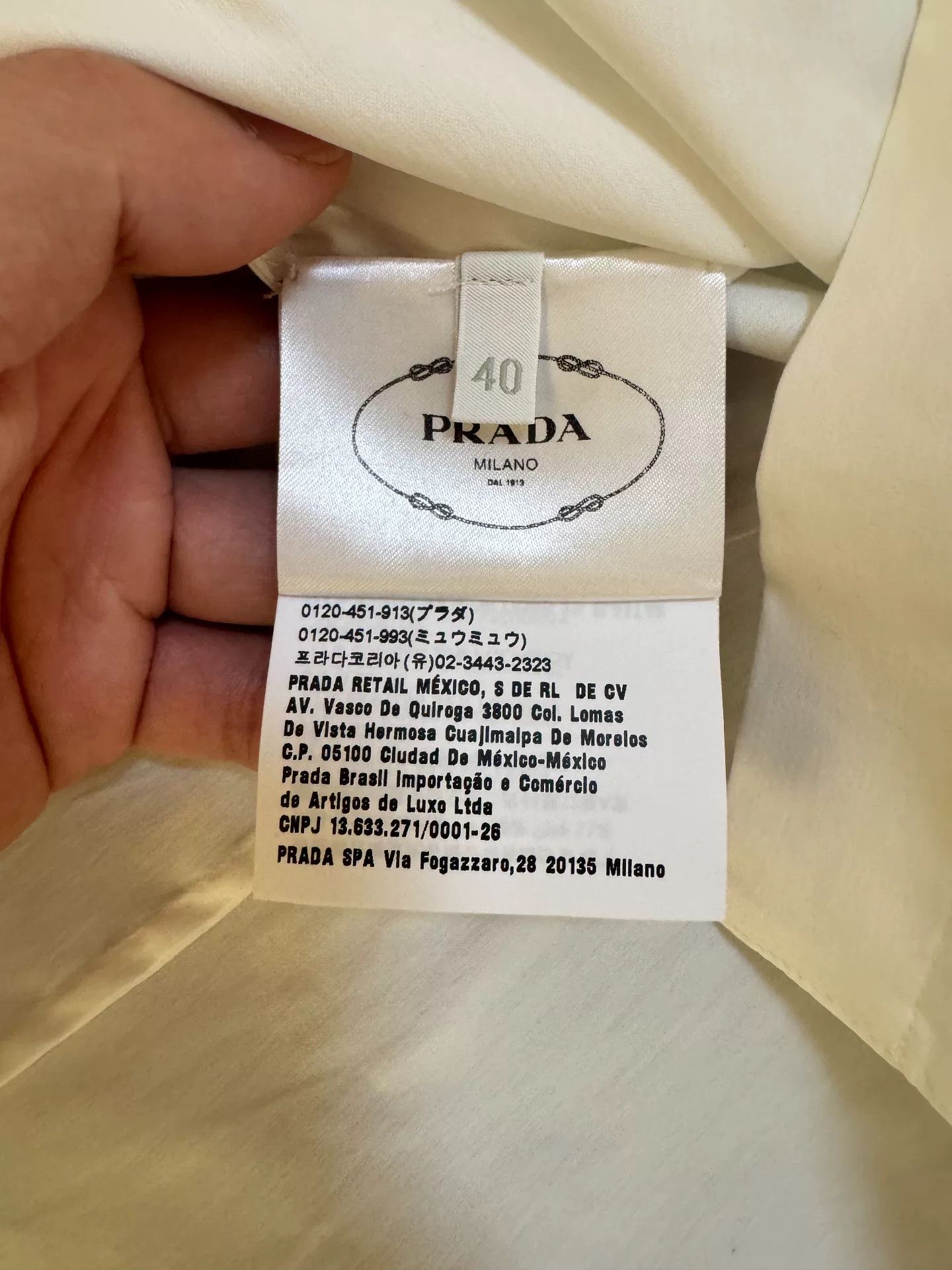 Prada Prada White Poplin Button Up Shirt Size 40 Size S / US 4 / IT 40 - 4 Thumbnail
