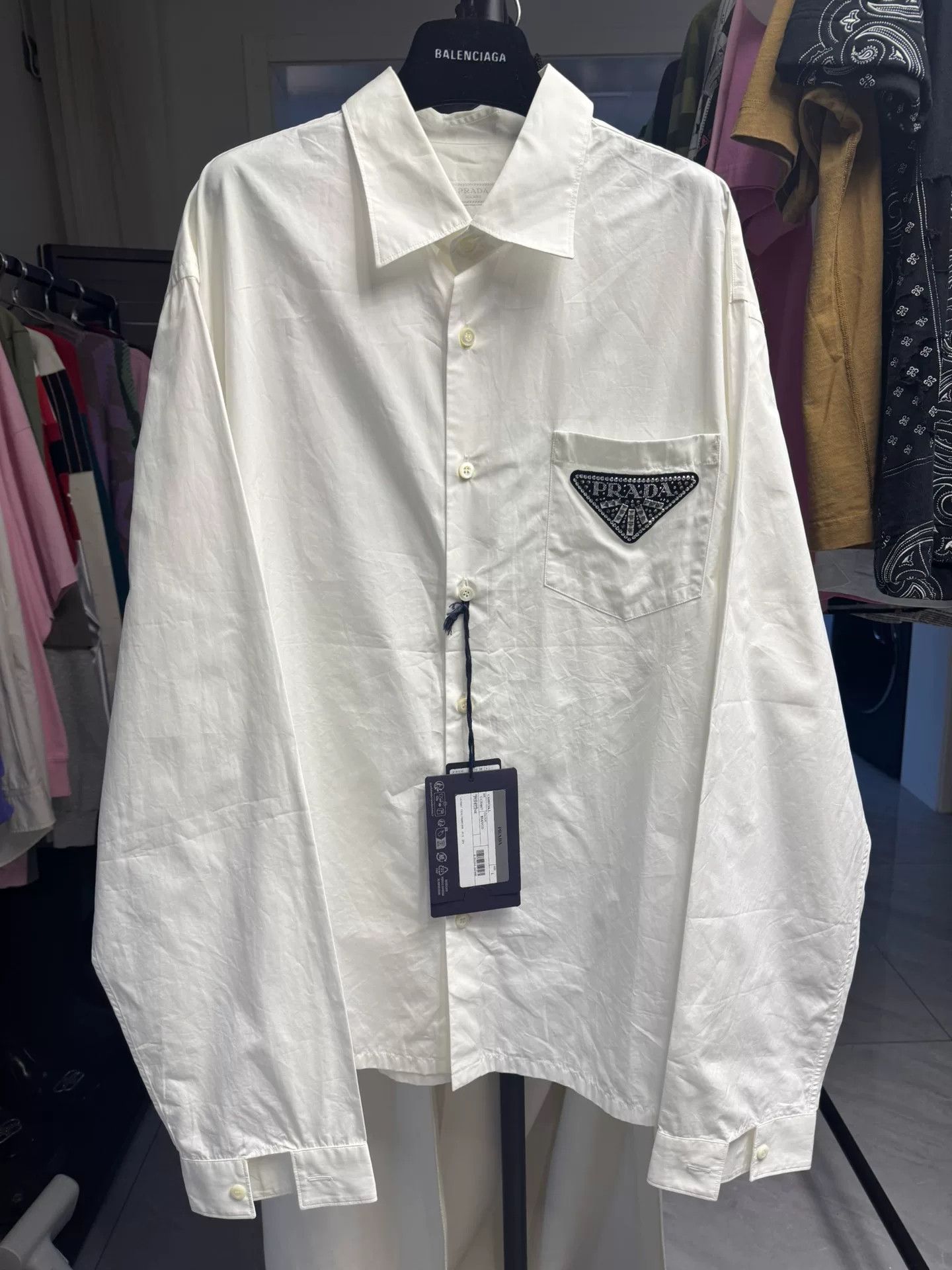 Prada Prada Rhinestone Logo Patch Shirt Size L Size US L / EU 52-54 / 3 - 2 Thumbnail