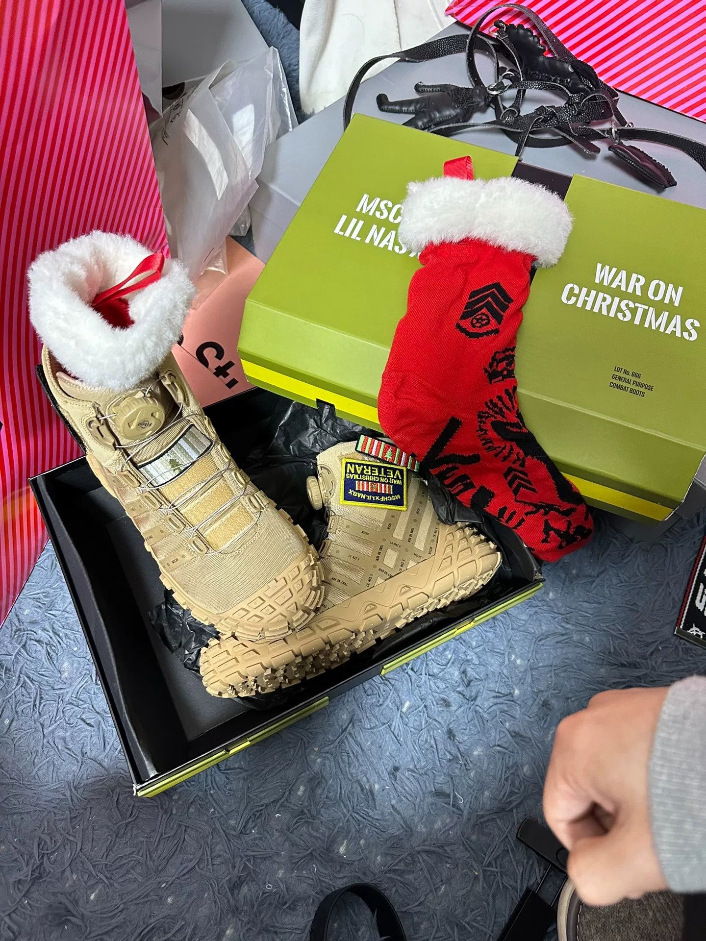MSCHF MSCHF x Lil Nas X War on Christmas Combat Boots US 10 Size US 10 / EU 43 - 3 Thumbnail