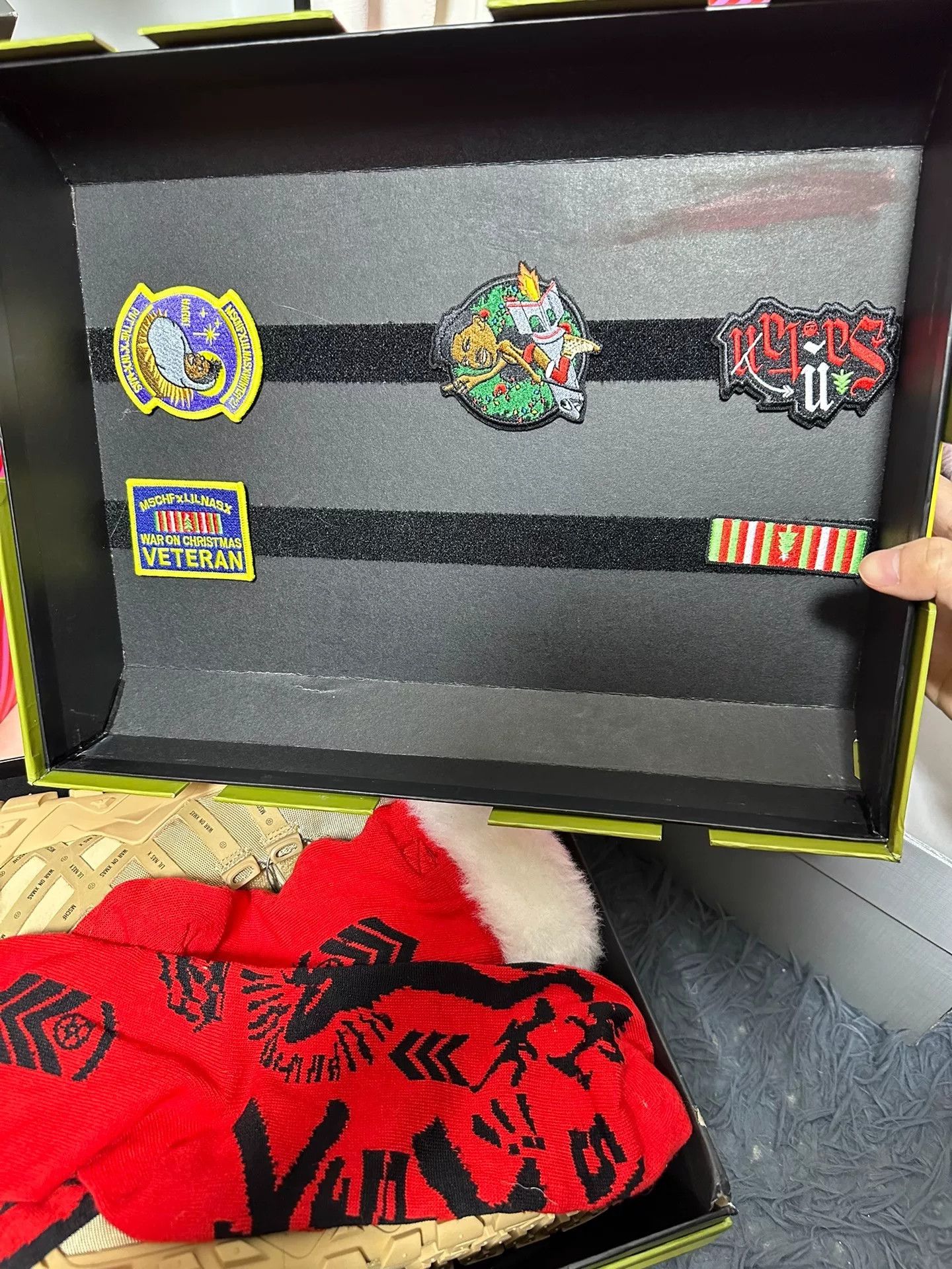 MSCHF MSCHF x Lil Nas X War on Christmas Combat Boots US 10 Size US 10 / EU 43 - 7 Thumbnail