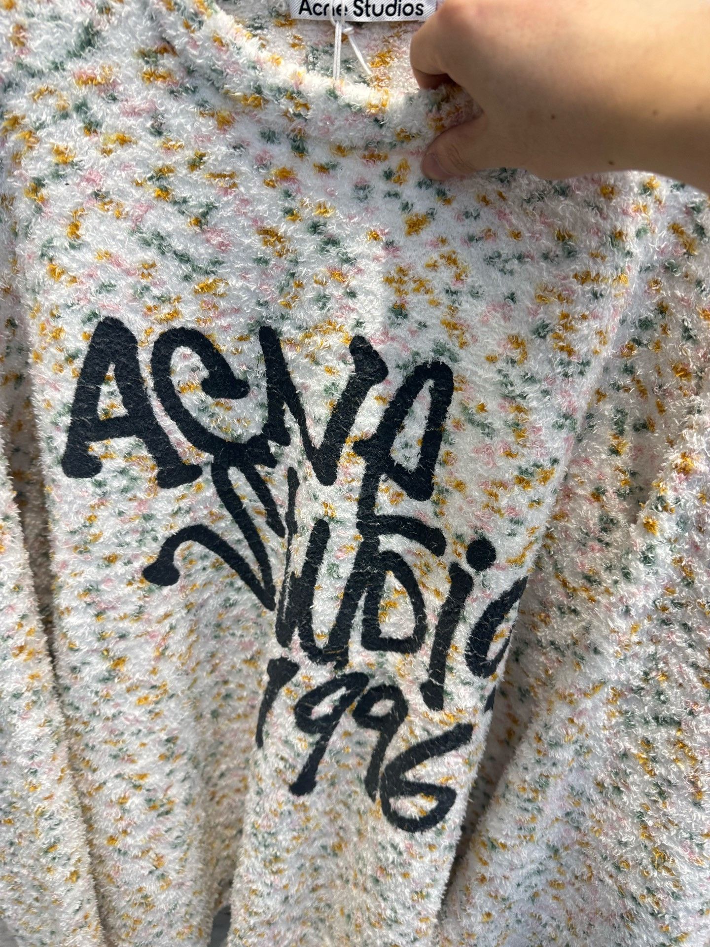 Acne Studios Acne Studios 1996 Logo Speckled Sweater Size M Size US M / EU 48-50 / 2 - 3 Thumbnail