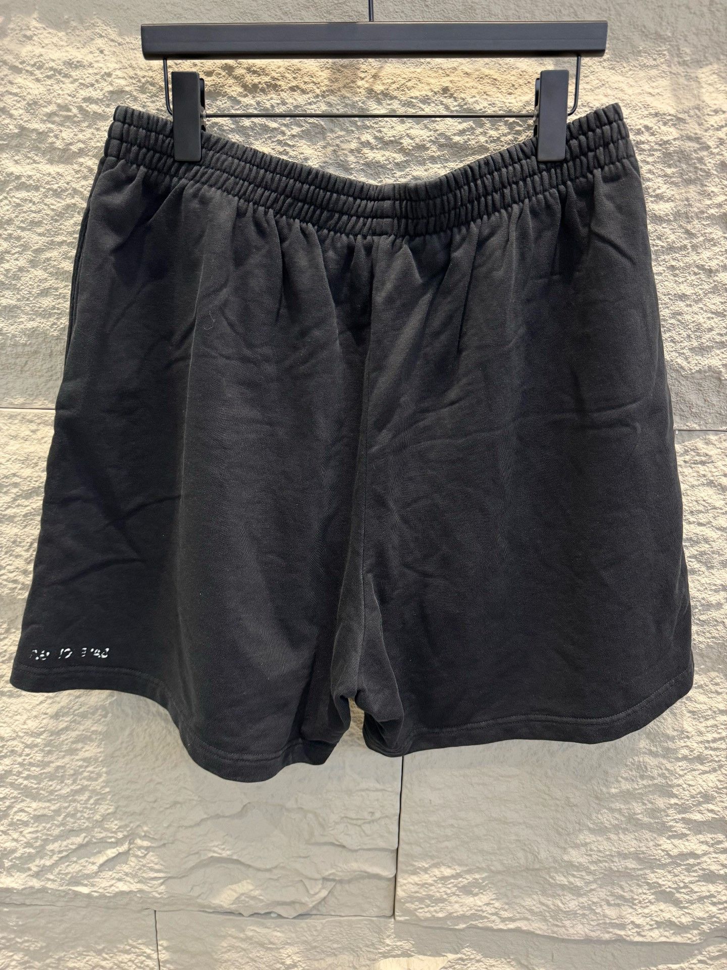 Balenciaga Balenciaga Reverse Logo Shorts Size L Size US 34 / EU 50 - 5 Thumbnail