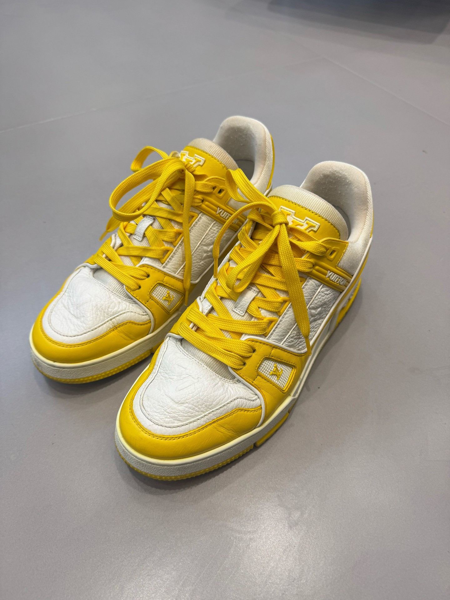 Louis Vuitton Louis Vuitton Yellow Leather Trainer Sneakers Size 9 Size US 9 / EU 42 - 2 Thumbnail