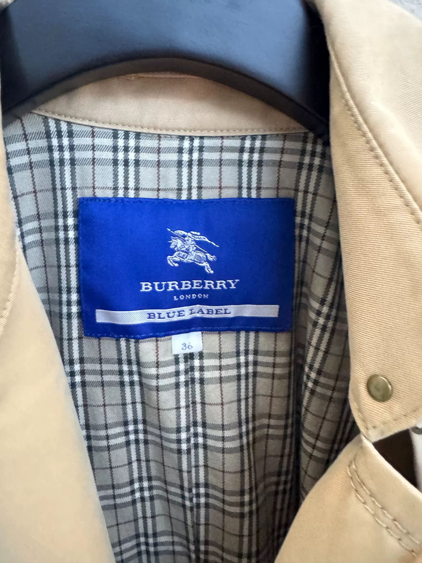 Burberry Burberry Beige Trench Coat Size 36 Size XS / US 0-2 / IT 36-38 - 3 Thumbnail