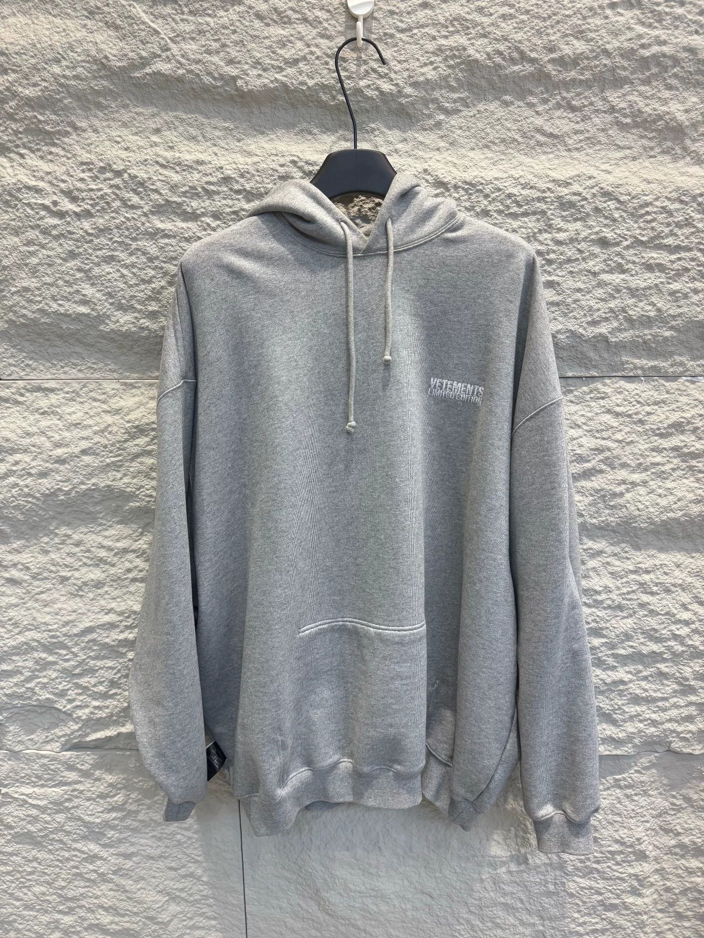 Vetements Vetements Limited Edition Reverse Hoodie Size S Size US S / EU 44-46 / 1 - 2 Thumbnail