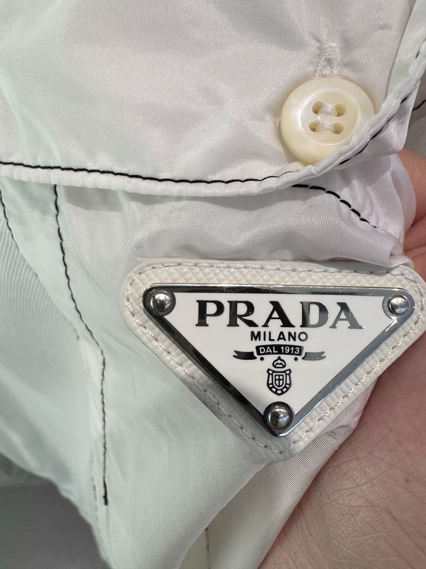 Prada Prada Logo Patch Polo Shirt Size M Size US M / EU 48-50 / 2 - 3 Thumbnail