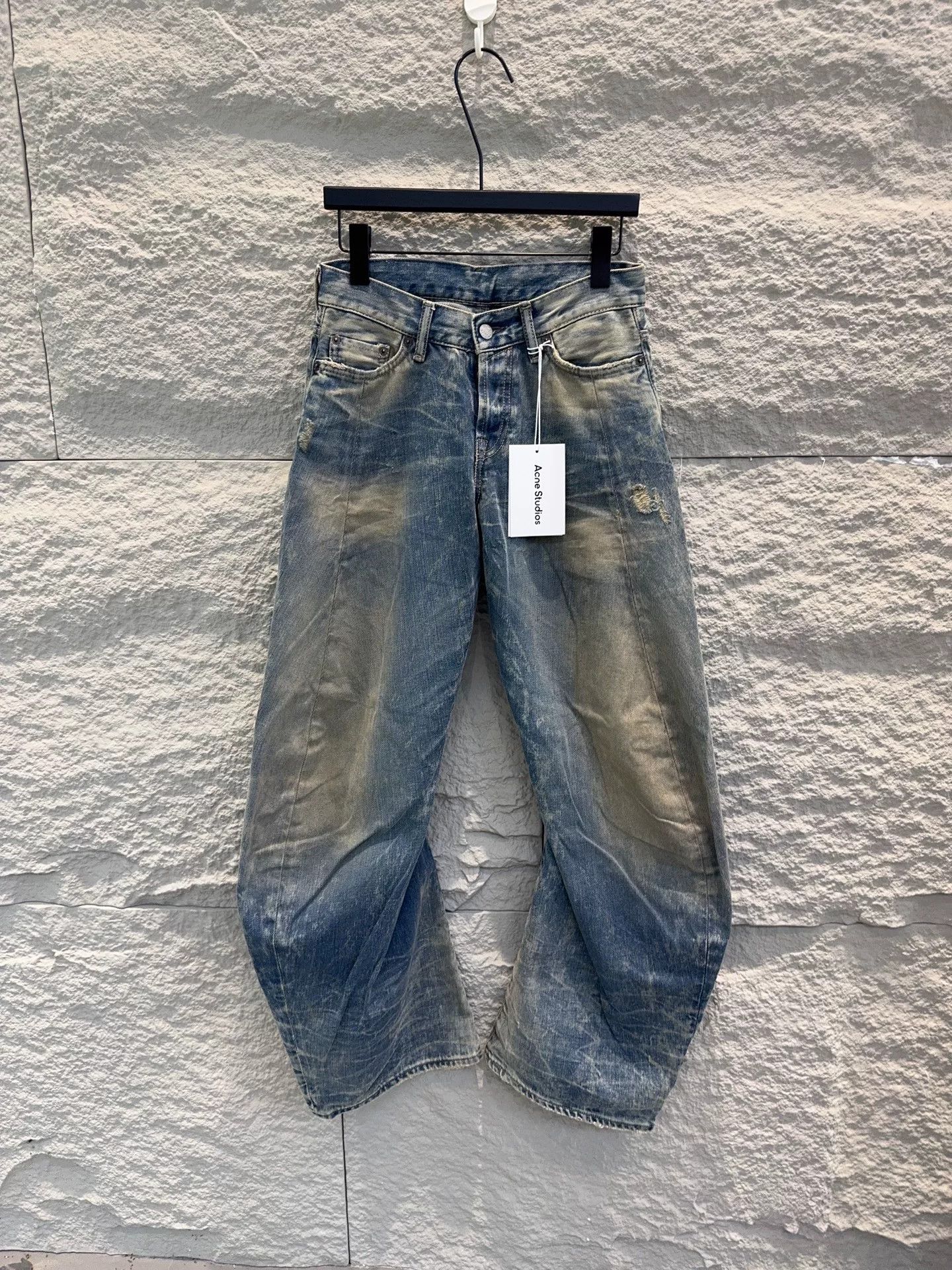 Acne Studios Acne Studios 2006F Distressed Jeans Size 25 Size 25" / US 0 / IT 36 - 2 Thumbnail