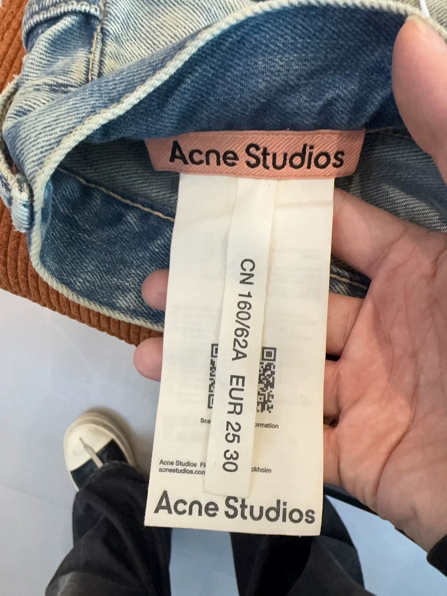 Acne Studios Acne Studios 2006F Distressed Jeans Size 25 Size 25" / US 0 / IT 36 - 4 Thumbnail