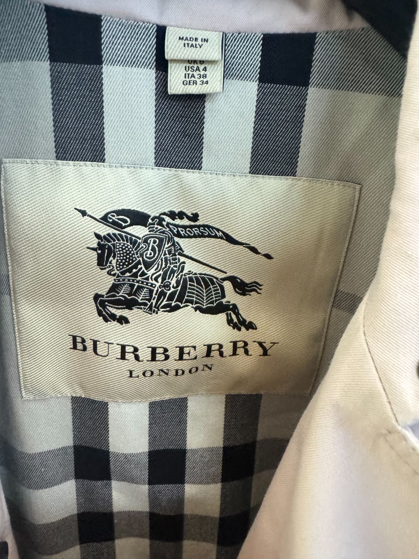 Burberry Burberry Pink Trench Coat Size IT 38 Size XS / US 0-2 / IT 36-38 - 4 Thumbnail