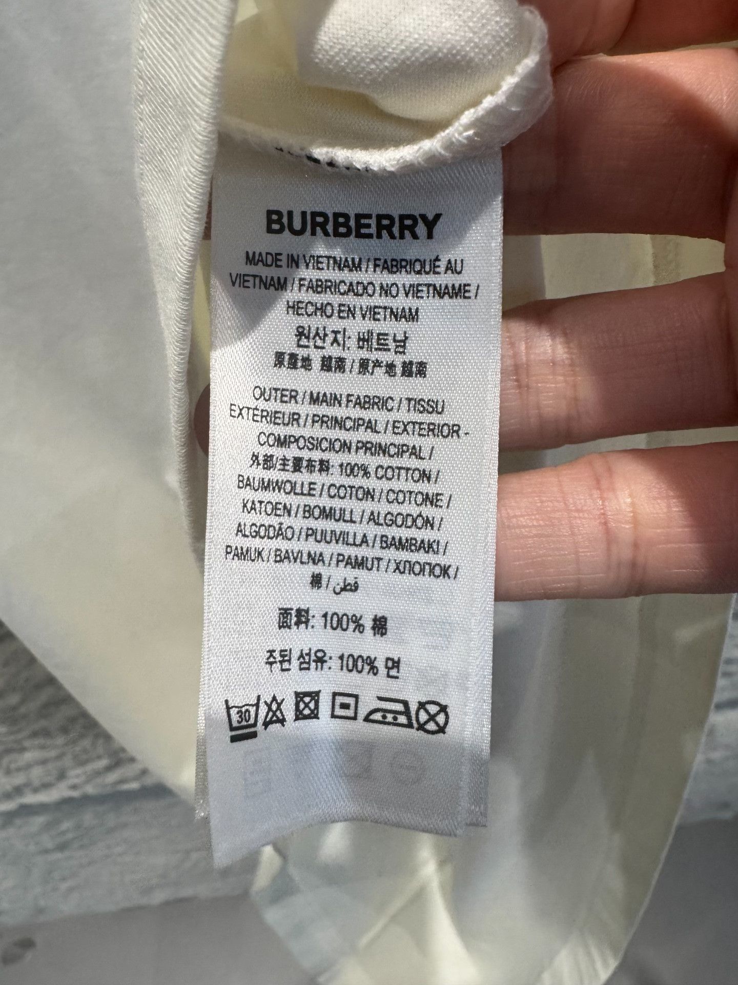 Burberry Burberry Logo Collar T-Shirt Size S Size US S / EU 44-46 / 1 - 5 Thumbnail