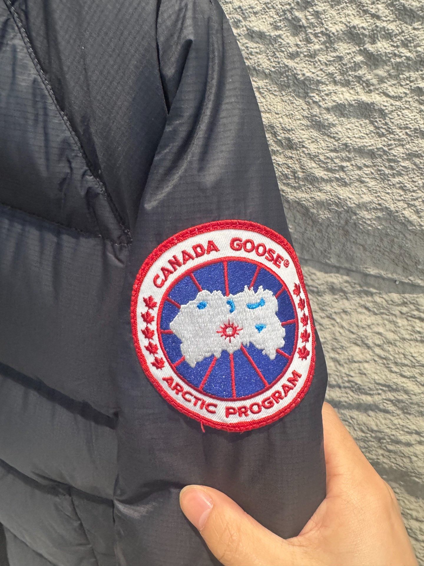 Canada Goose Canada Goose Printed Sleeve Down Jacket Size XXS Size XXS / US 00 / IT 34 - 3 Thumbnail