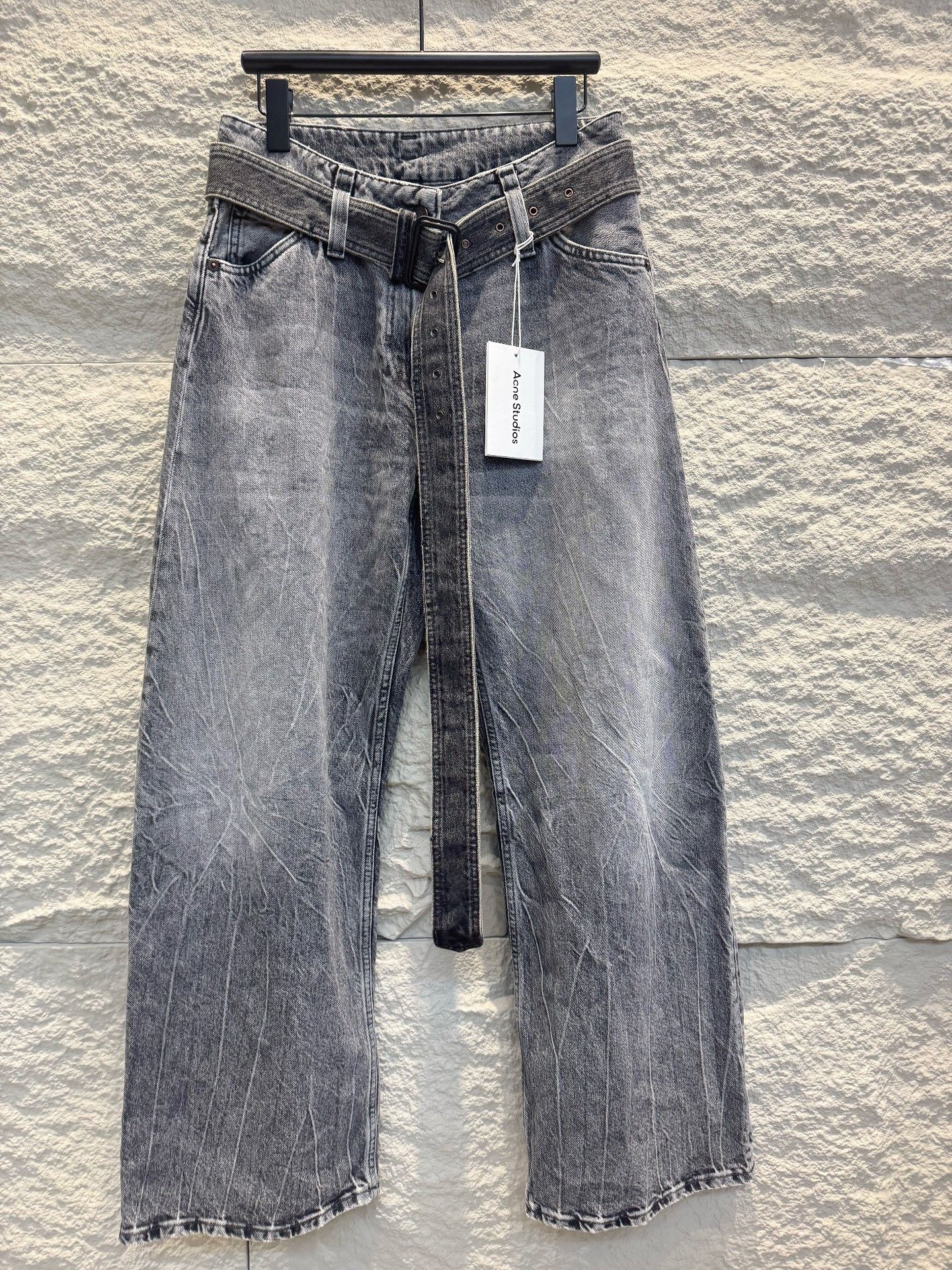 Acne Studios Acne Studios Belted Washed Denim Jeans Size 26 Size US 26 / EU 42 - 2 Thumbnail
