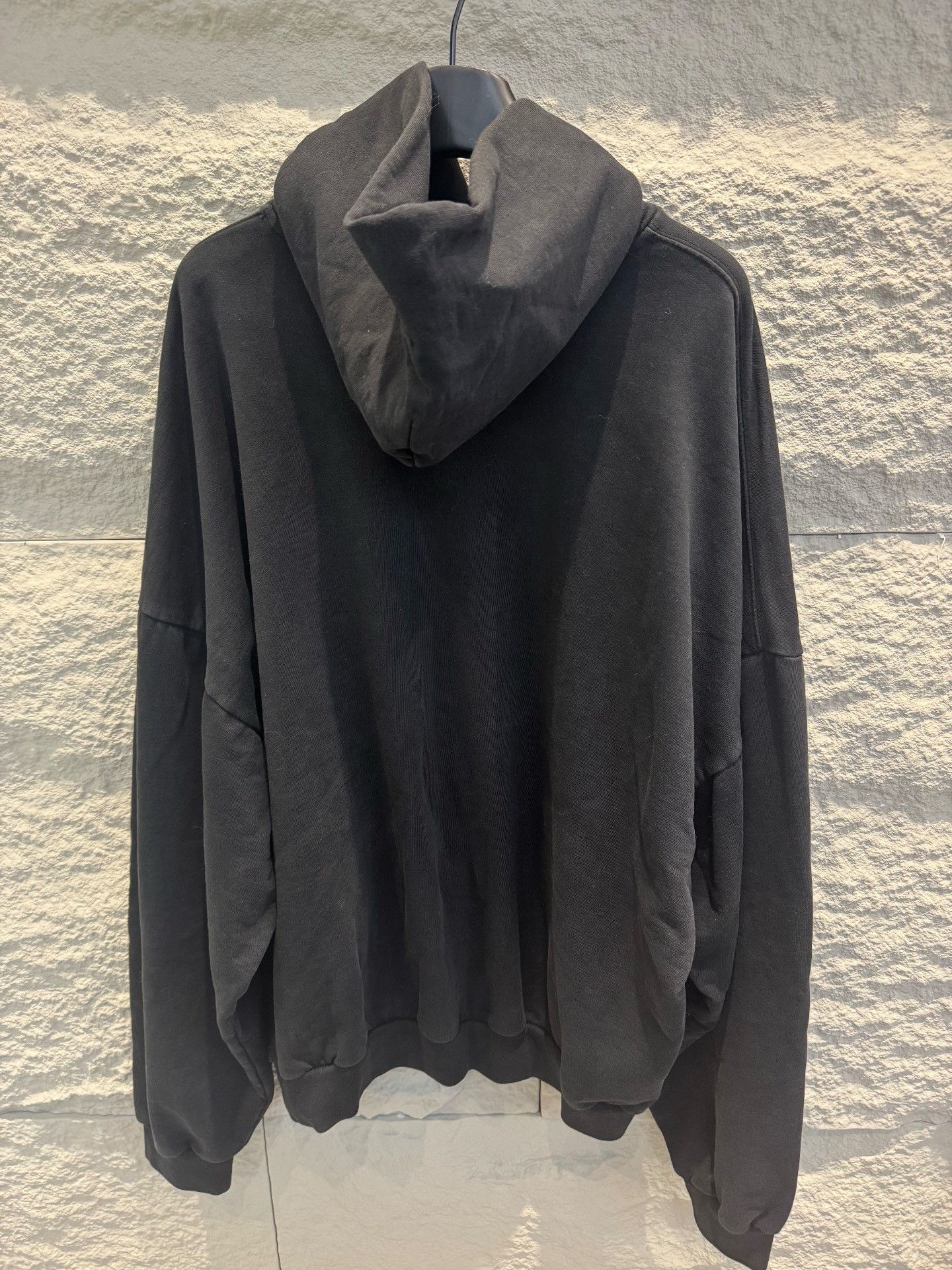 Balenciaga Balenciaga Reversed Logo Hoodie Size L Size US L / EU 52-54 / 3 - 6 Thumbnail
