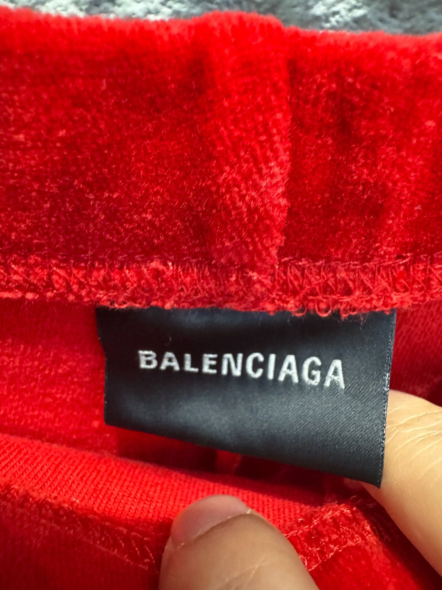 Balenciaga Balenciaga Red Velour Sweatpants Size S Size 27" / US 4 / IT 40 - 3 Thumbnail