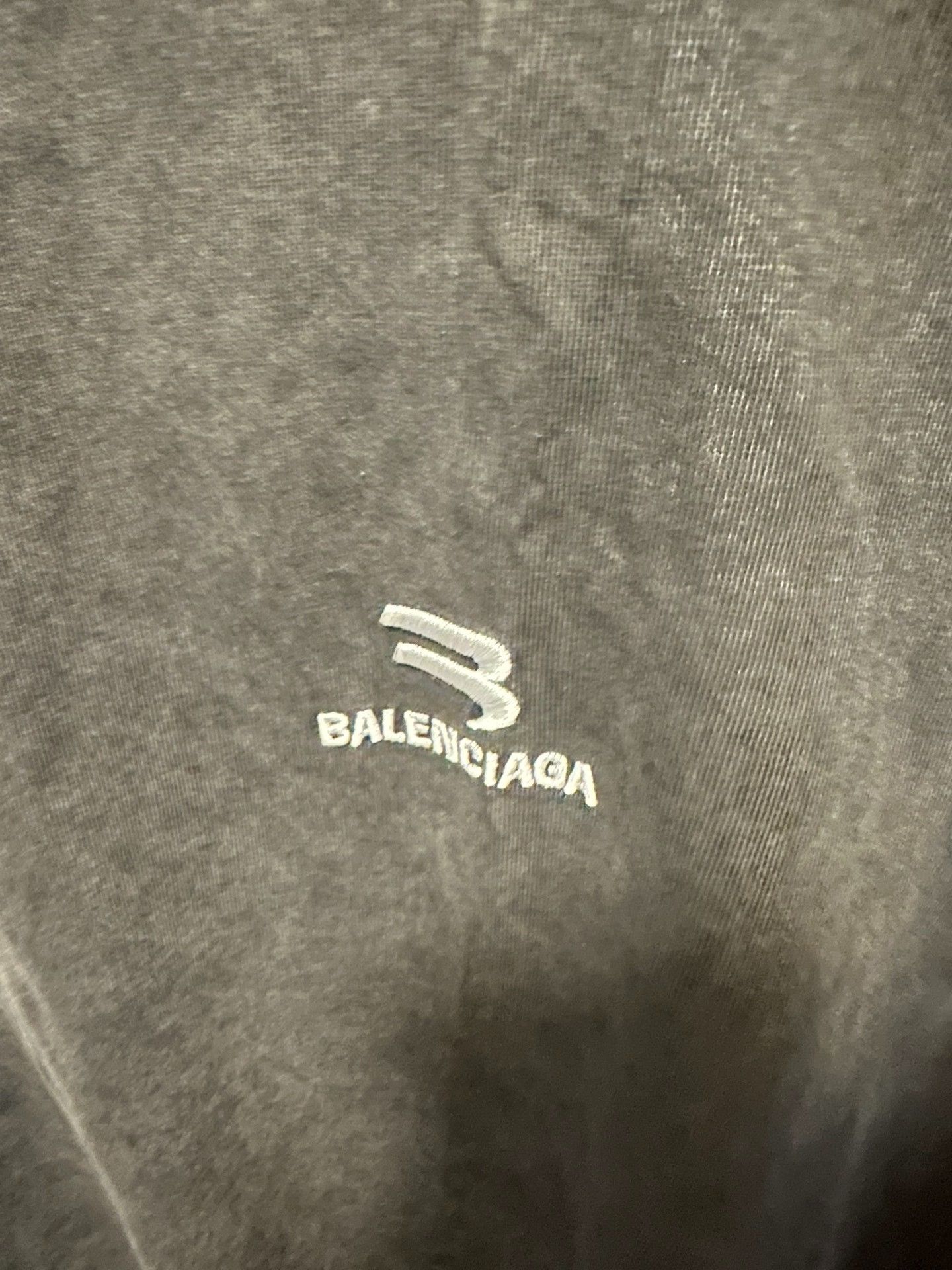 Balenciaga Balenciaga B Logo T-Shirt Size XS Size US XS / EU 42 / 0 - 5 Thumbnail